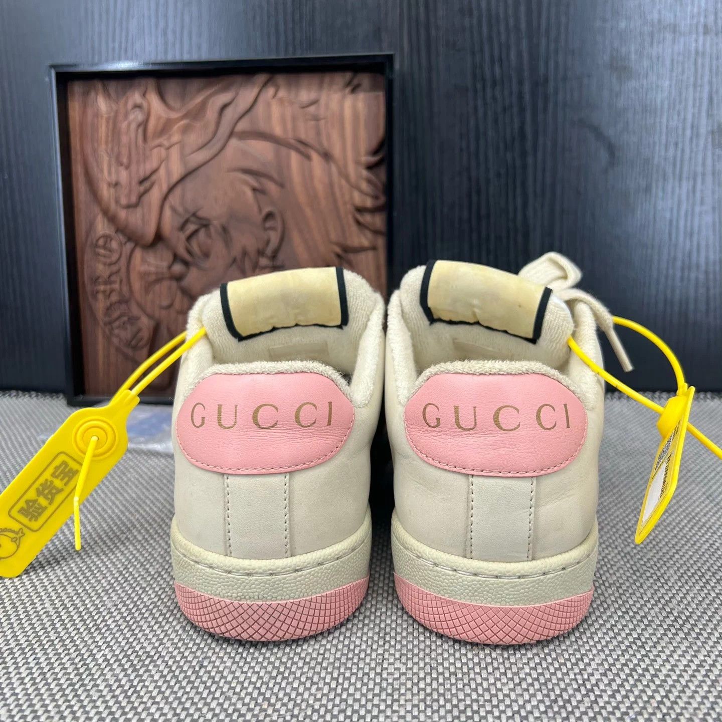 Gucci Gucci Women's Rhyton Distressed Pink Diamond Sneakers Size US 5 / IT 35 - 4 Thumbnail