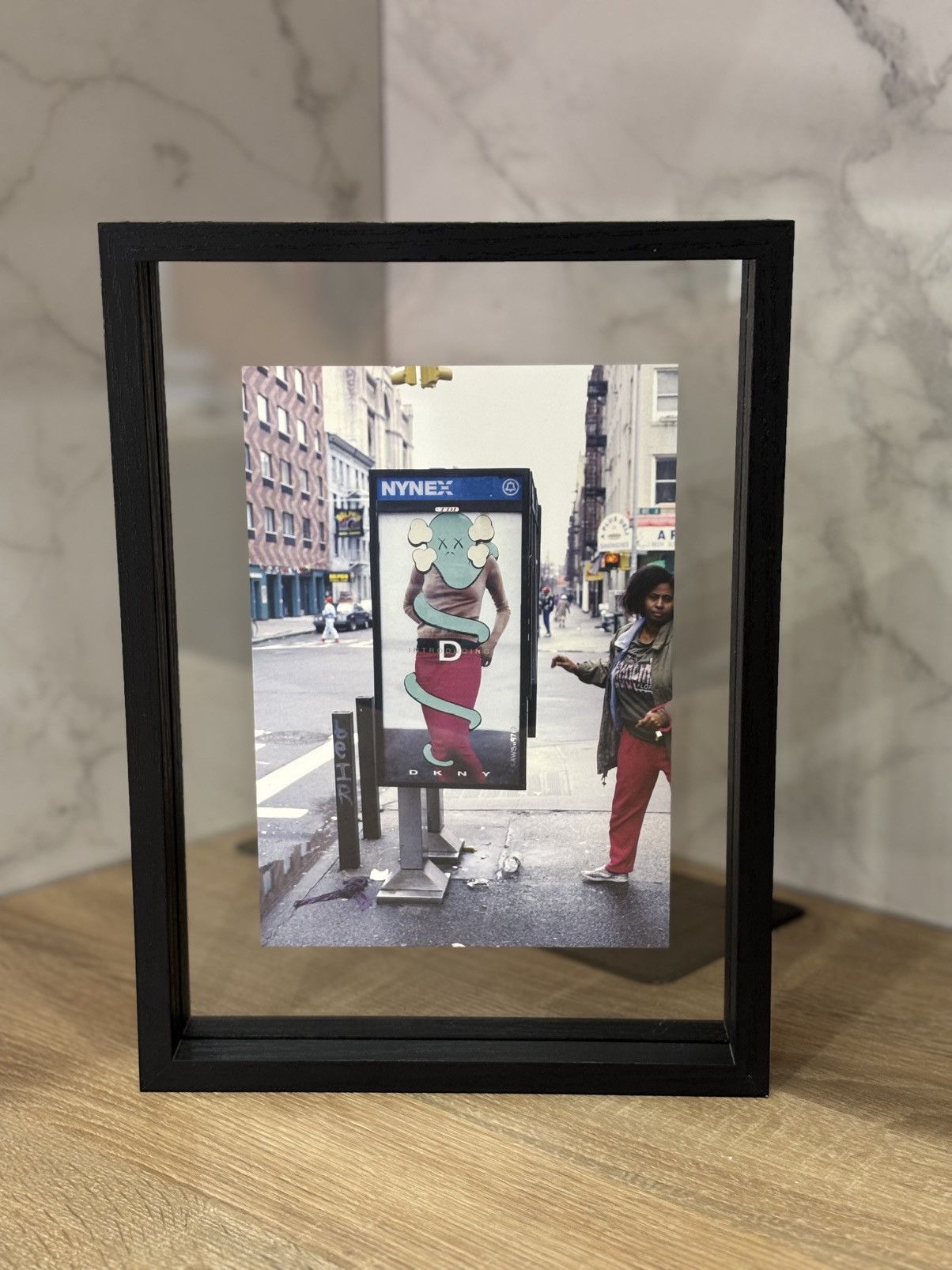 Kaws × Other KAWS postcard in frame Size ONE SIZE - 1 Thumbnail
