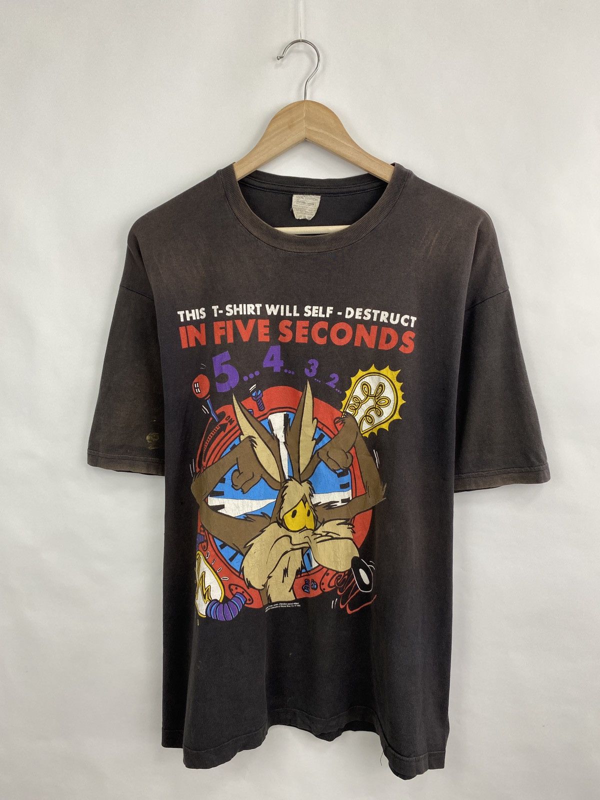 Cartoon Network × Vintage × Warner Bros Vintage 1992 Willie E Coyote This T-Shirt Will Self Destruct Size US XL / EU 56 / 4 - 3 Thumbnail