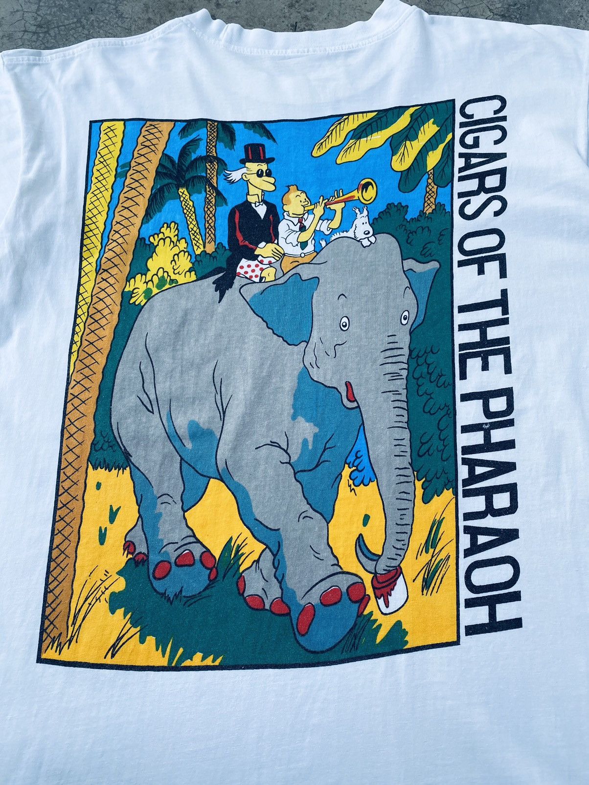 Vintage Vintage Tintin The Adventures Back Print Distressed Tees Size US L / EU 52-54 / 3 - 10 Thumbnail