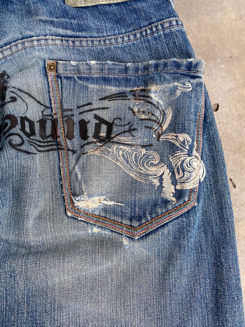 If Six Was Nine 💥BEST OFFER💥VINTAGE BEACH SOUND DISTRESSED DENIM Size US 32 / EU 48 - 8 Thumbnail