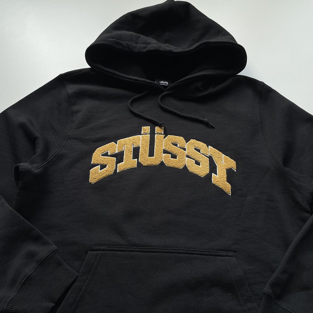Stussy Stussy Chenille Arch App Hoodie Black Small Rare NWOT Size US S / EU 44-46 / 1 - 3 Thumbnail