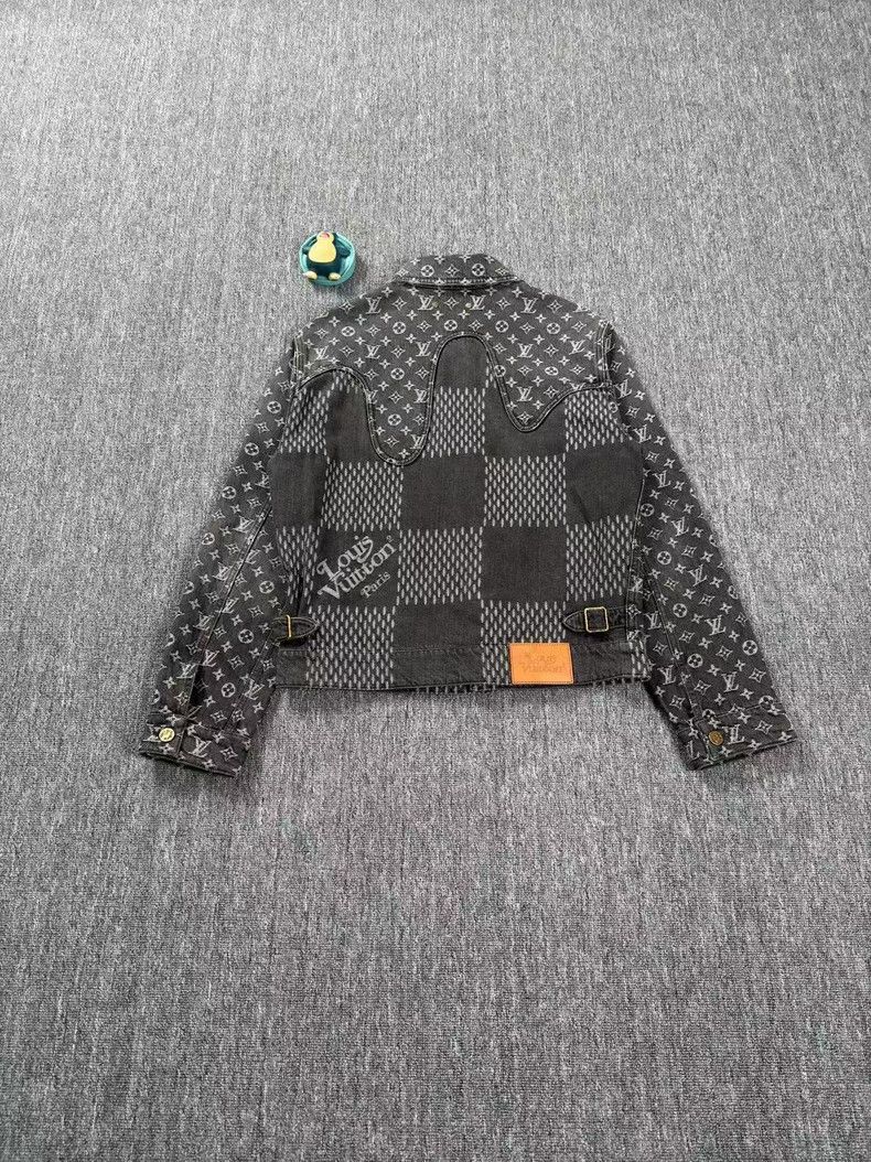 Louis Vuitton LOUIS VUITTON Co-branded black denim jacket 2501-Nextarrow Size US S / EU 44-46 / 1 - 2 Thumbnail