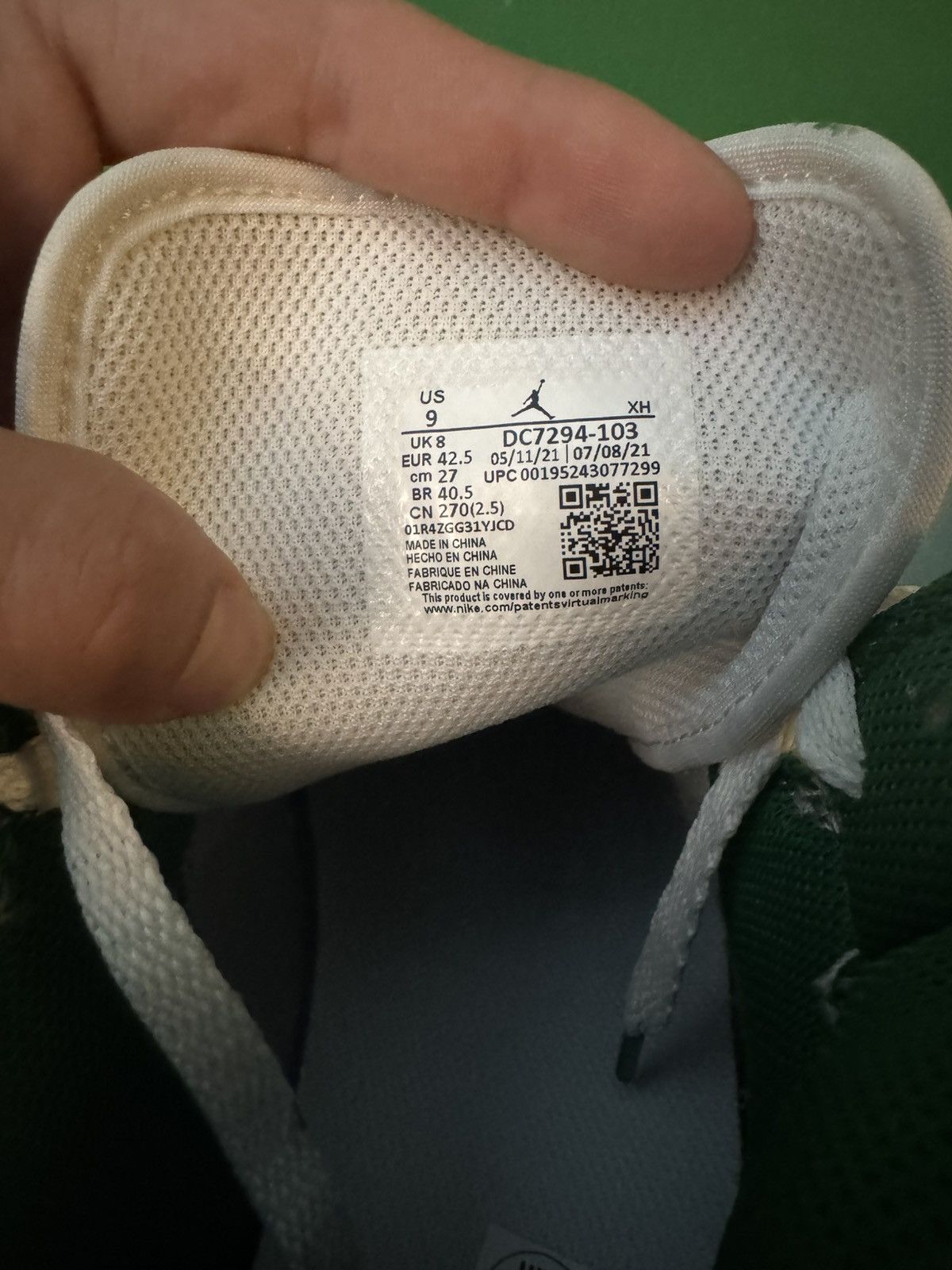 Nike Jordan 1 mid grey green 2021 Size US 9 / EU 42 - 8 Thumbnail