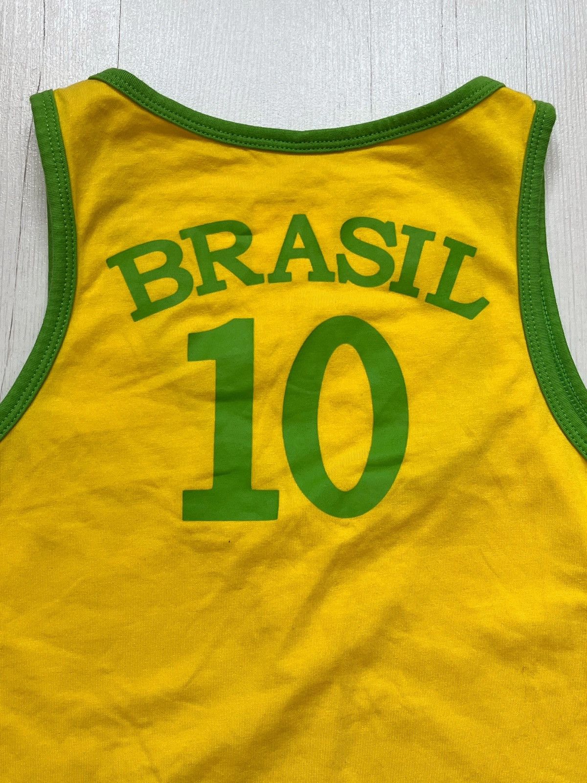Umbro Umbro x Brasil Sz M Top Tank 2000s Y2K Double Side Print #10 Size M / US 6-8 / IT 42-44 - 9 Thumbnail
