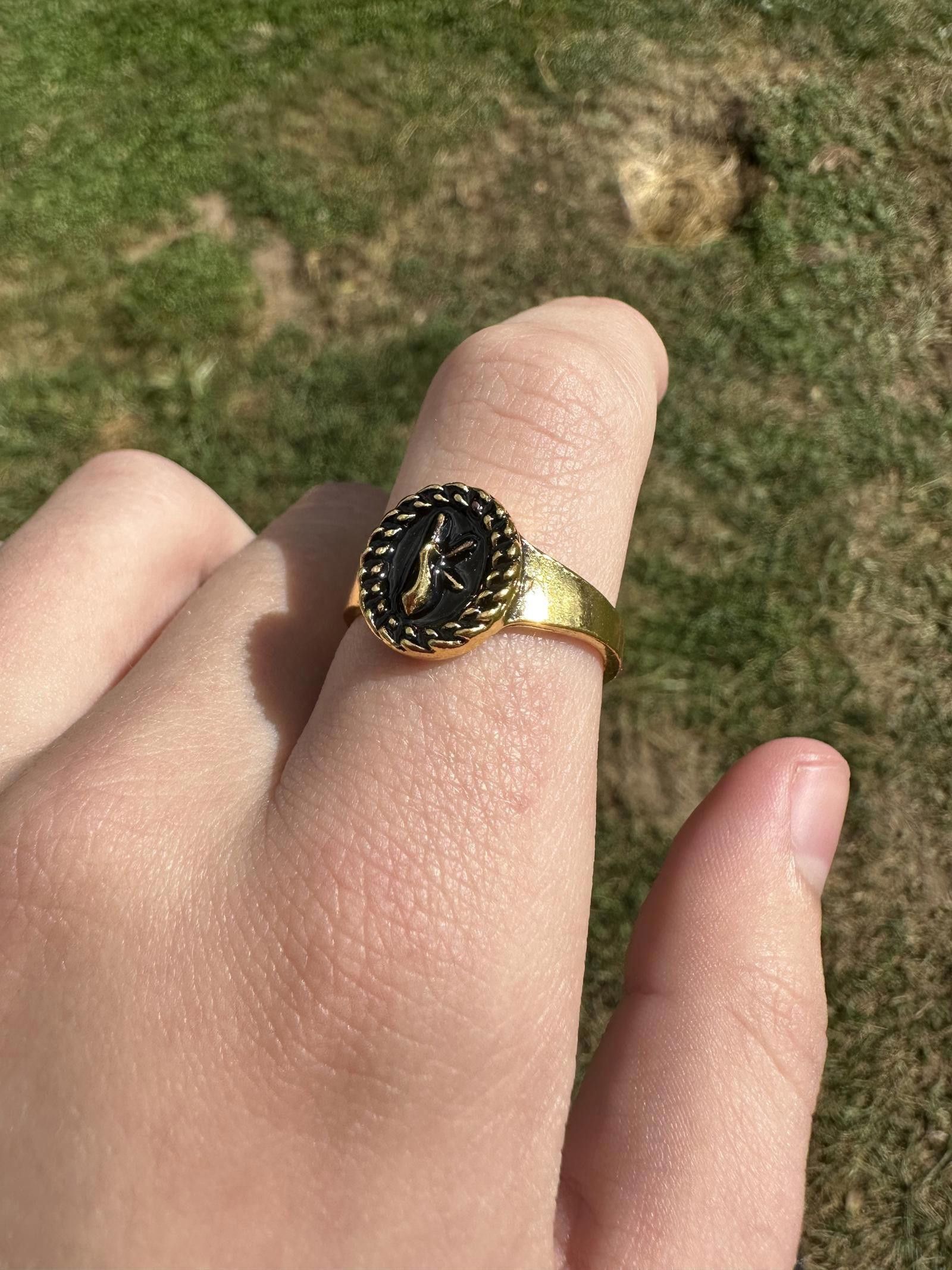 Jewelry Gold Black Enamel Insignia Ring Size 8.5 Size ONE SIZE - 1 Thumbnail