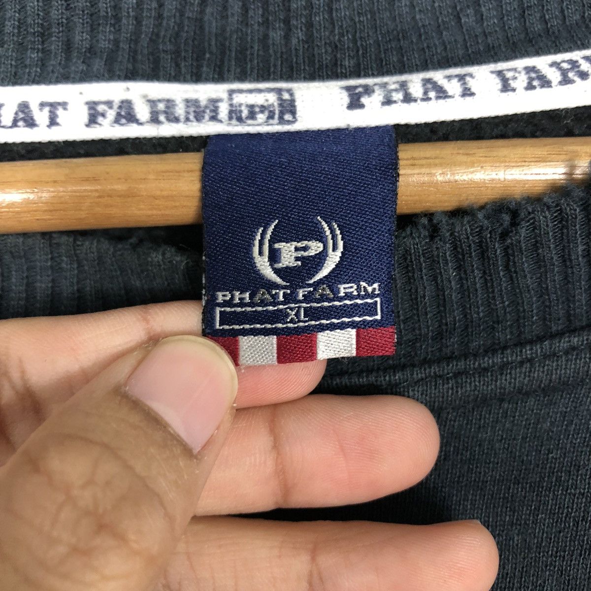 Japanese Brand 📌Vintage Sweatshirt Phat Farm Big Logo Issey Miyake Design Size US XL / EU 56 / 4 - 15 Thumbnail