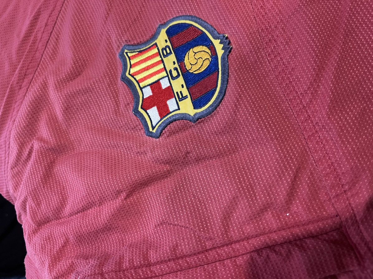 Nike FC Barcelona Nike vintage reversible jacket 90s red navy Size US XL / EU 56 / 4 - 9 Thumbnail
