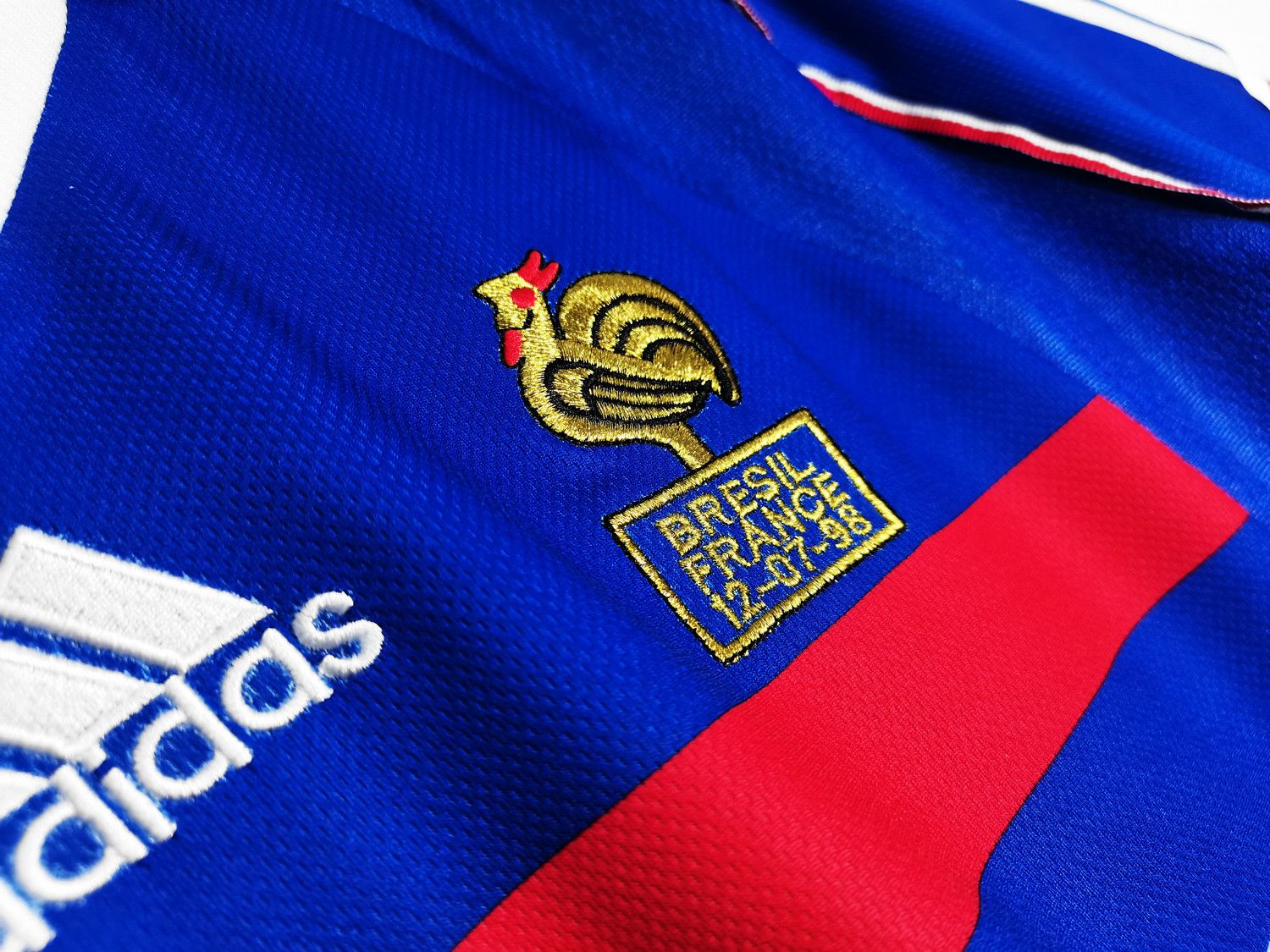Adidas × Vintage 1998 France WC Home Shirt Zidane #10 Size US L / EU 52-54 / 3 - 5 Thumbnail