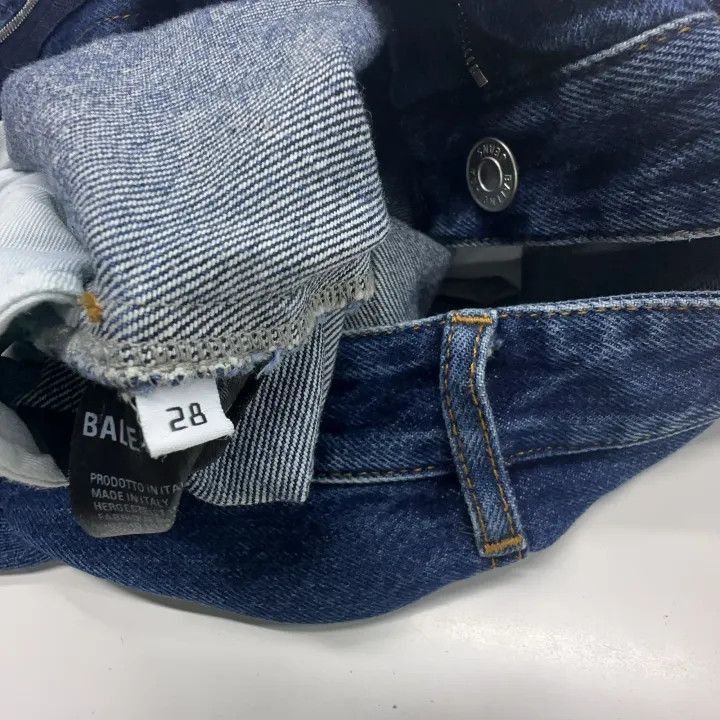 Balenciaga Balenciaga Balenciaga Blue StraightLeg Jeans for Men -2507 Size US 28 / EU 44 - 5 Thumbnail