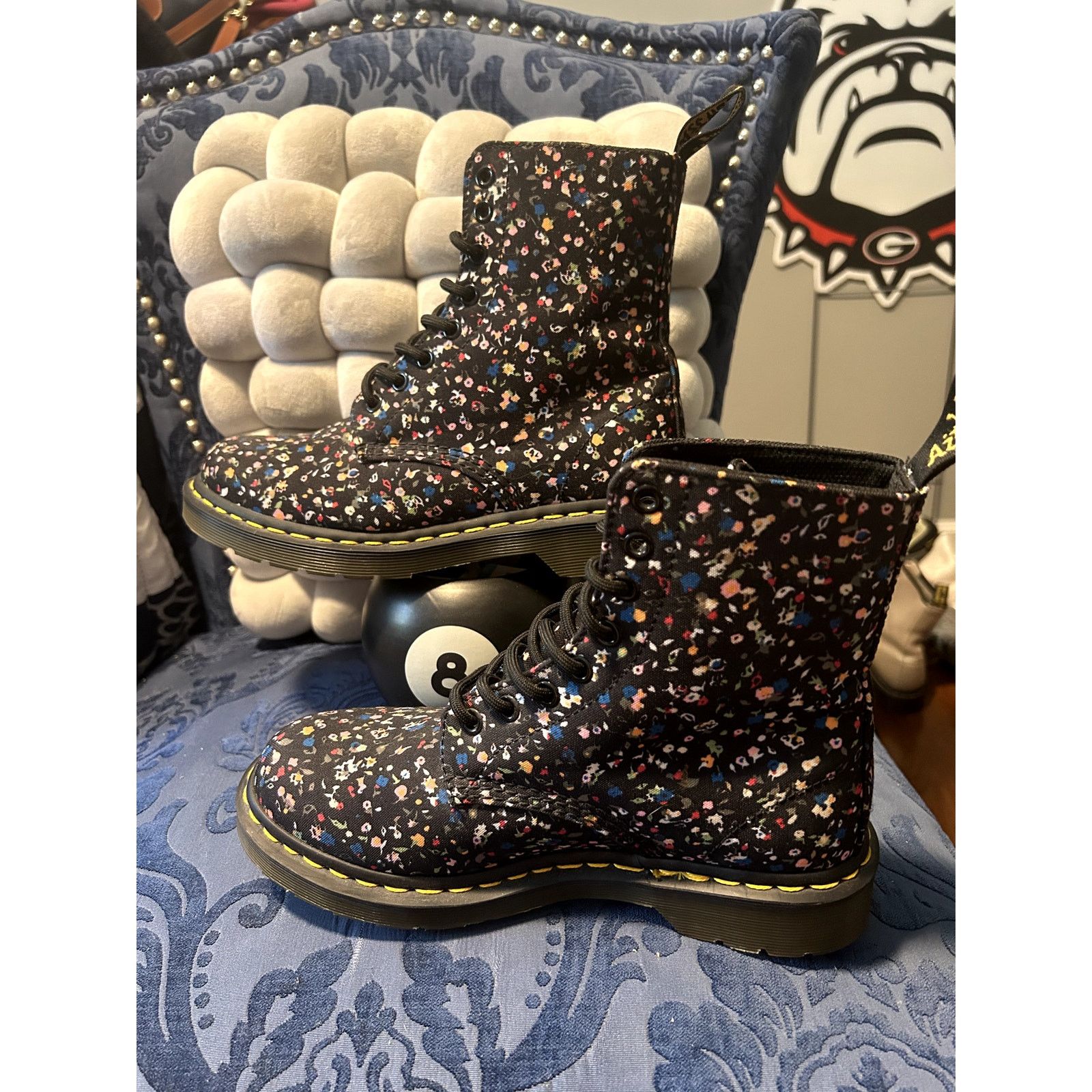 Dr. Martens Dr Martens Page Black Floral Canvas Size 7/EU 38 Size US 7 / IT 37 - 2 Thumbnail