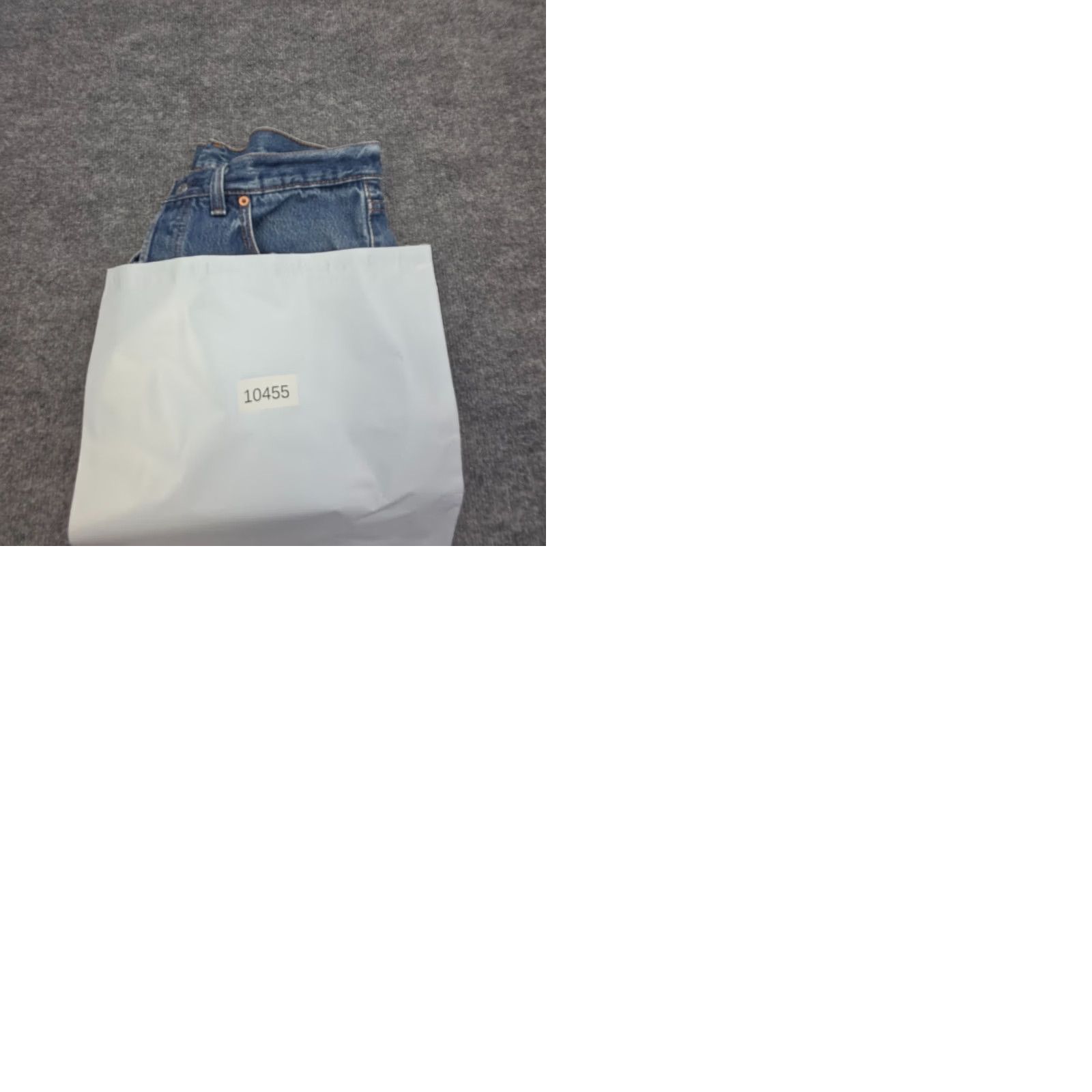 Levi's Vintage Levi'S 501 Jeans Mens 32x31 Blue Medium Wash Faded Size US 32 / EU 48 - 10 Thumbnail
