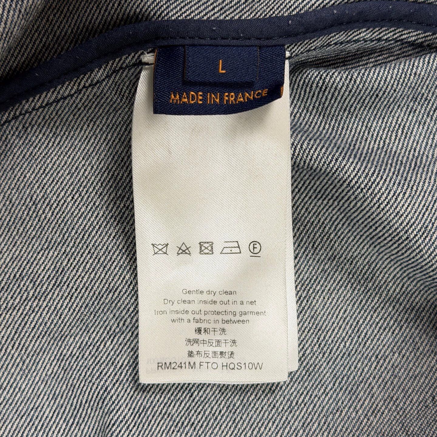 Louis Vuitton LV all-over print denim short shirt L near new Size US L / EU 52-54 / 3 - 4 Thumbnail