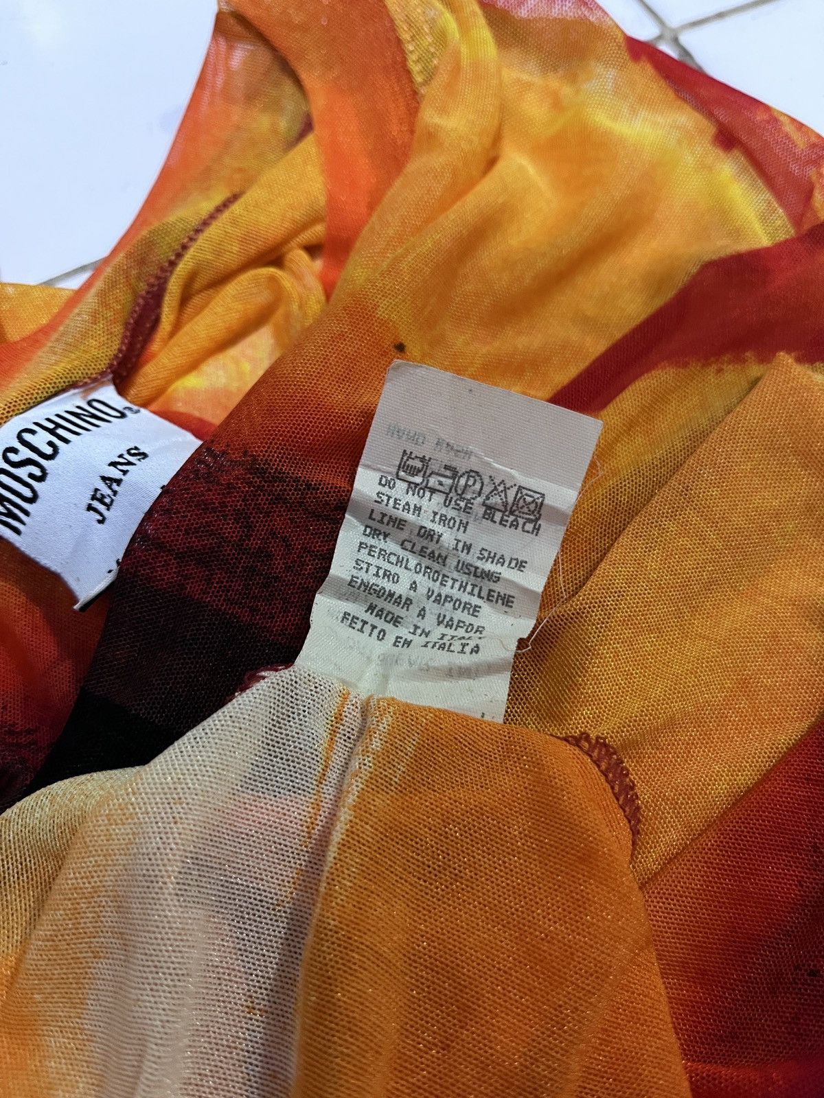 Moschino Vintage Moshcino Mesh Jpg style Size US M / EU 48-50 / 2 - 6 Thumbnail