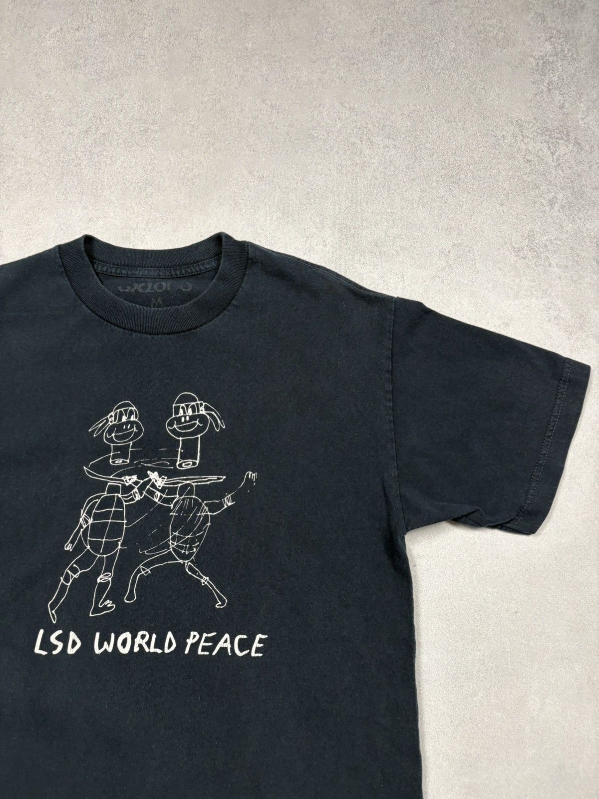 GX1000 GX1000 LSD World Peace Graphic T-Shirt Black Skateboard Y2K Size US M / EU 48-50 / 2 - 2 Thumbnail