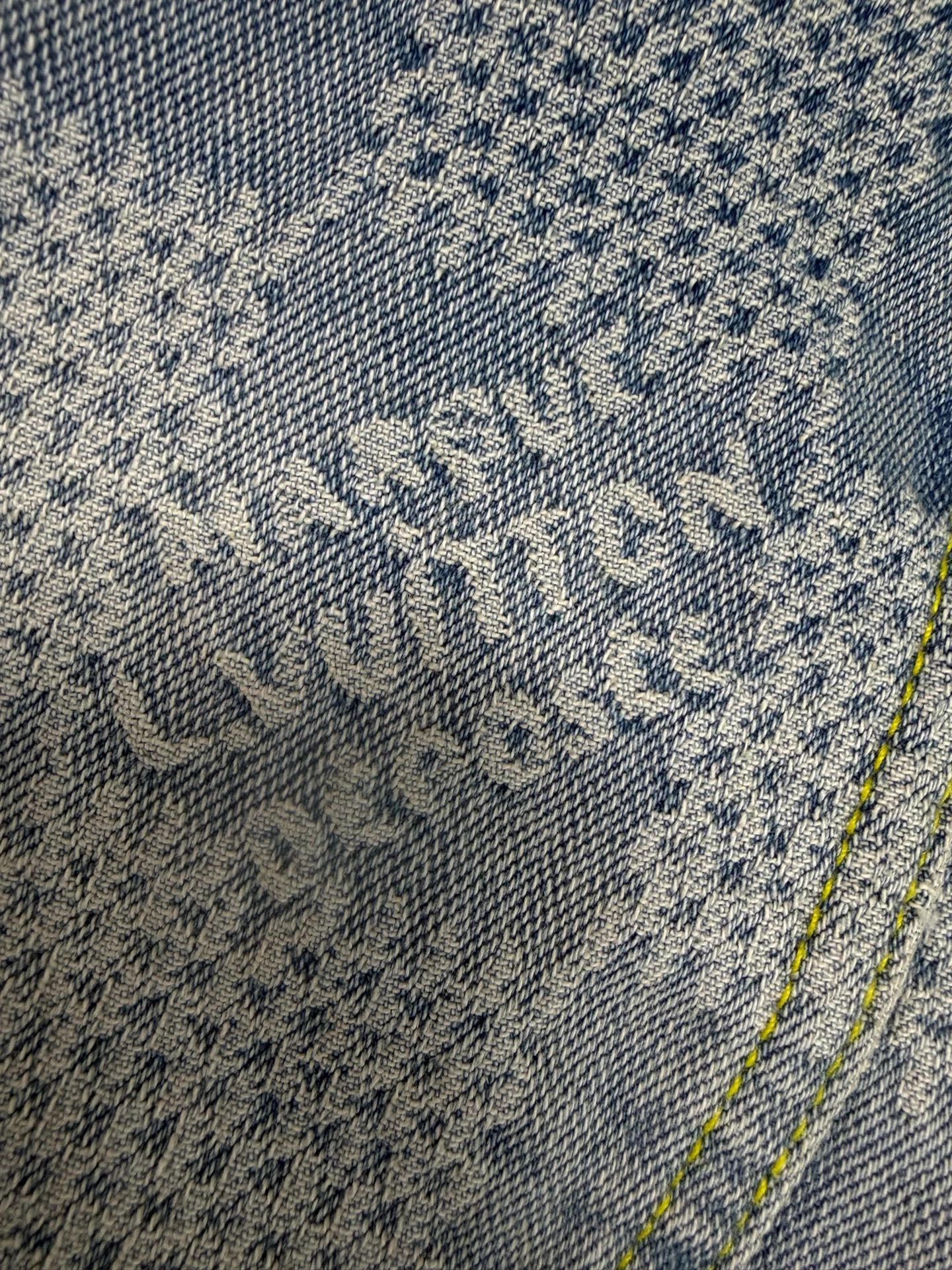 Louis Vuitton LV Pharrell Allover Logo Damier Denim Crewneck Jacket Size US S / EU 44-46 / 1 - 5 Thumbnail