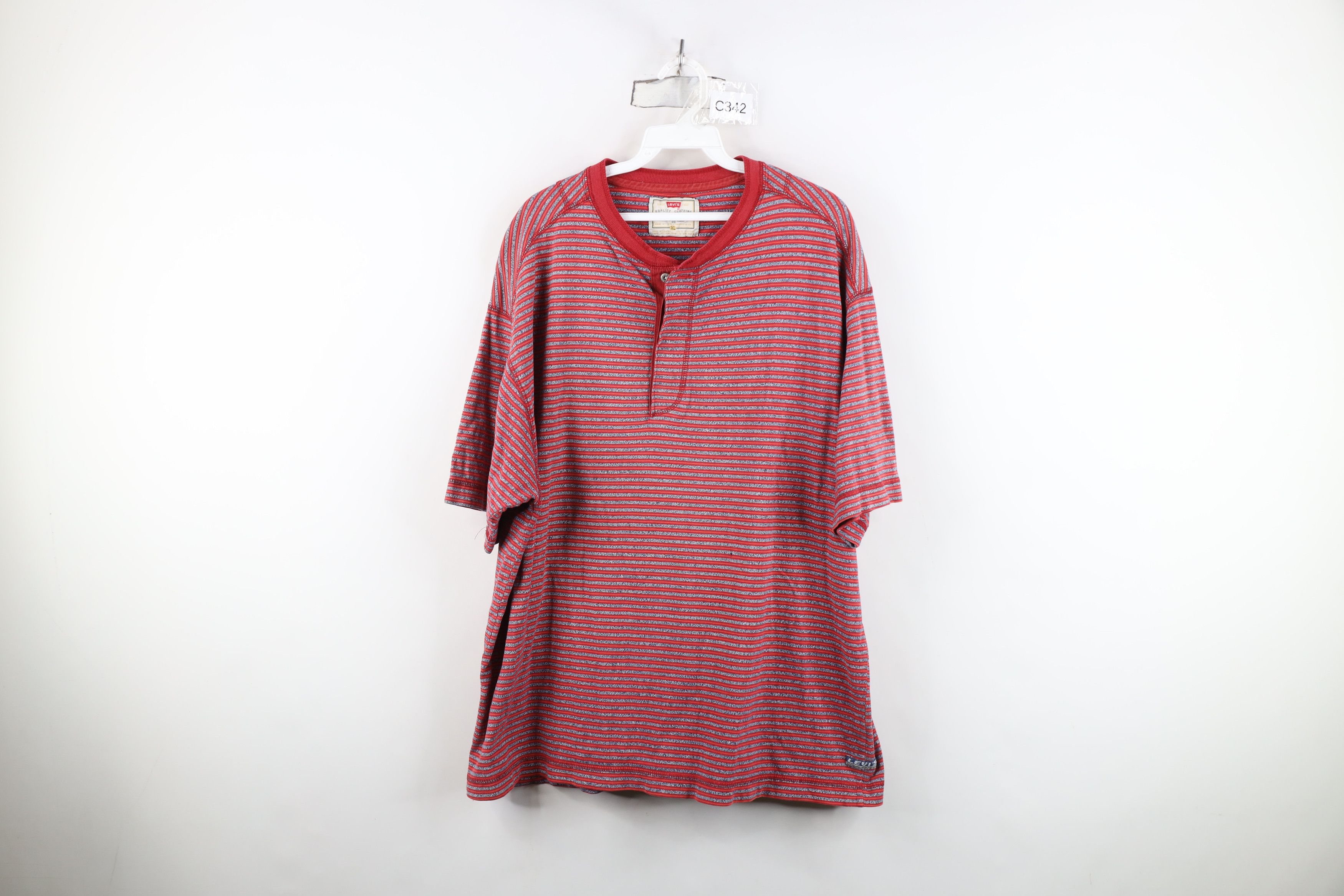 Levi's Vintage 90s Levis Baggy Fit Short Sleeve Henley T-Shirt Size US XL / EU 56 / 4 - 1 Thumbnail