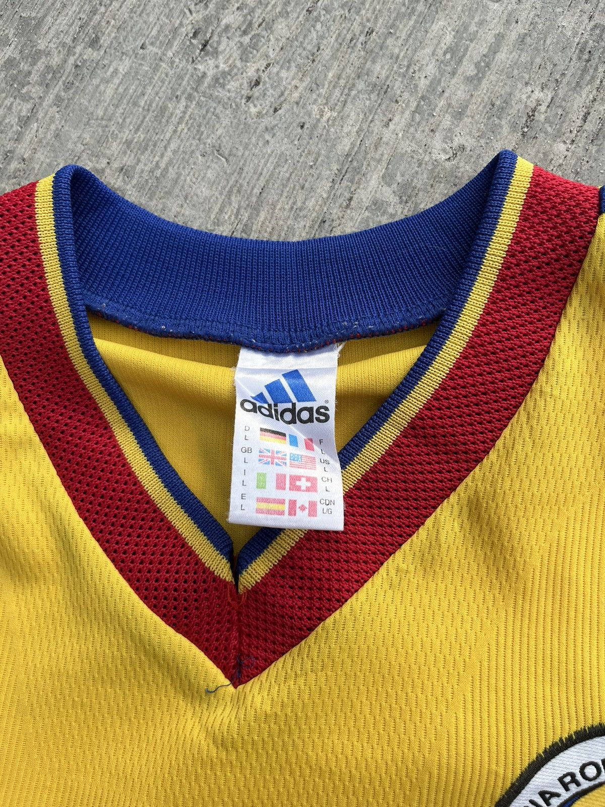 Adidas Vintage 1998 Romania Gheorge Hagi Shirt Jersey Size US L / EU 52-54 / 3 - 4 Thumbnail