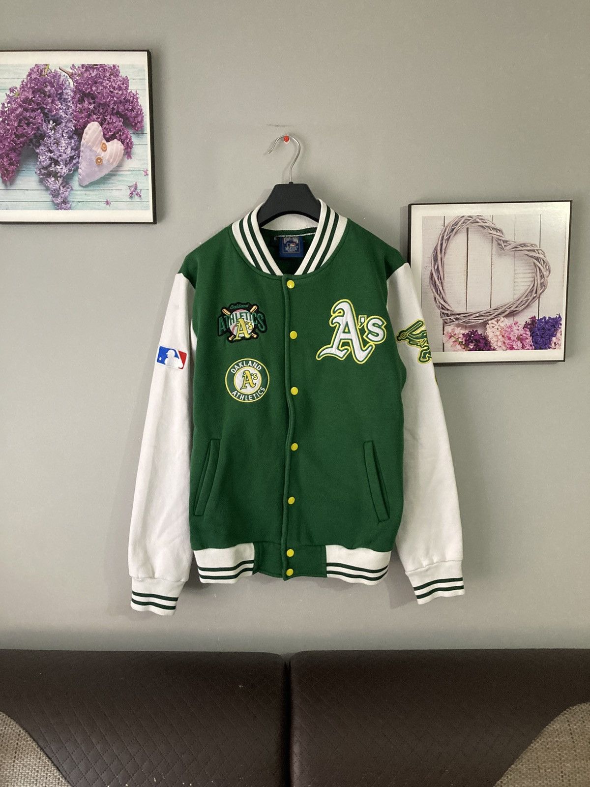 Majestic Vintage majestic oakland athletics mlb bomber varsity jacket Size US S / EU 44-46 / 1 - 2 Thumbnail
