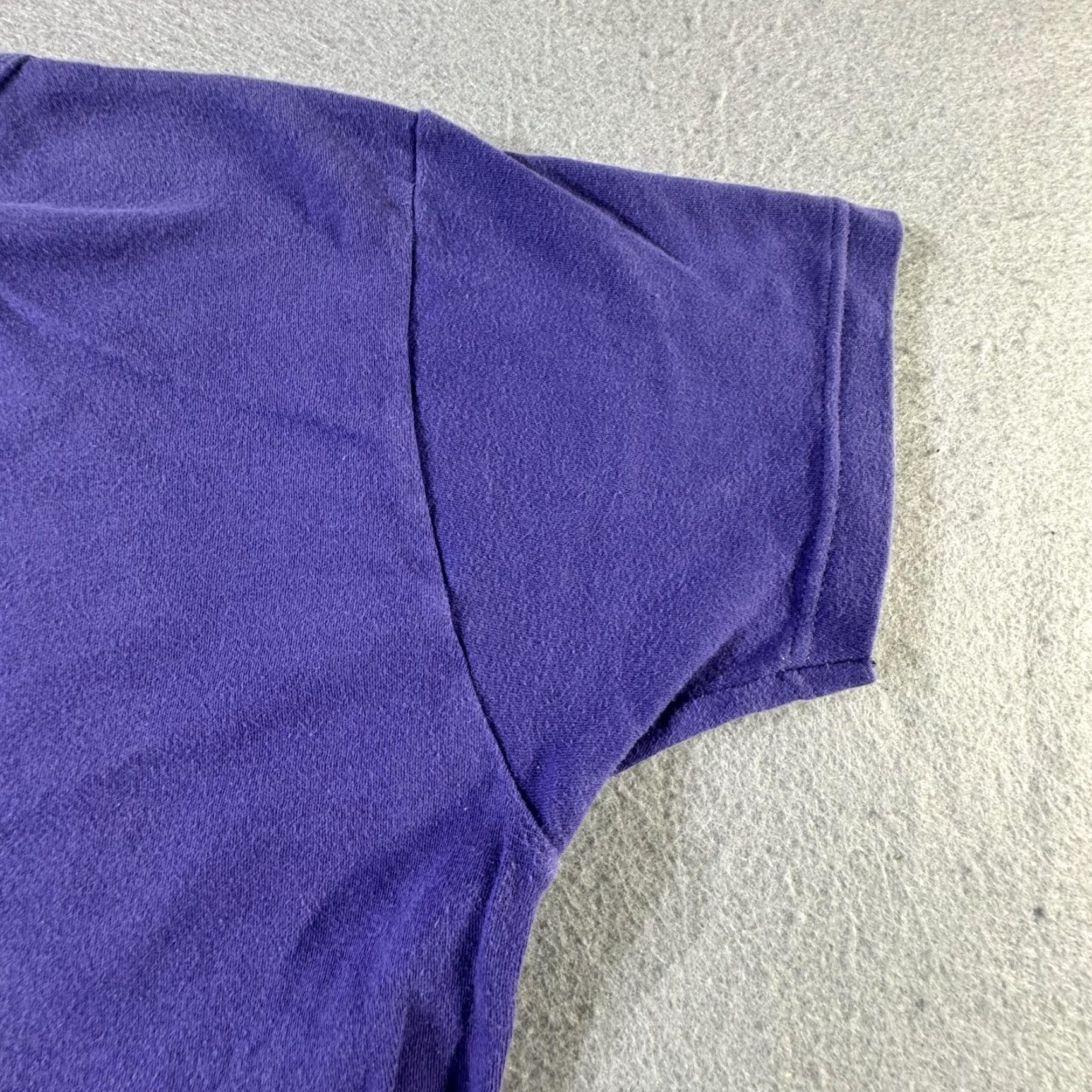 Harley Davidson VINTAGE Harley-Davidson Shirt Womens XL Purple 100th Anniversary 2003 Galesburg IL T-Shirt Size XL / US 12-14 / IT 48-50 - 4 Thumbnail