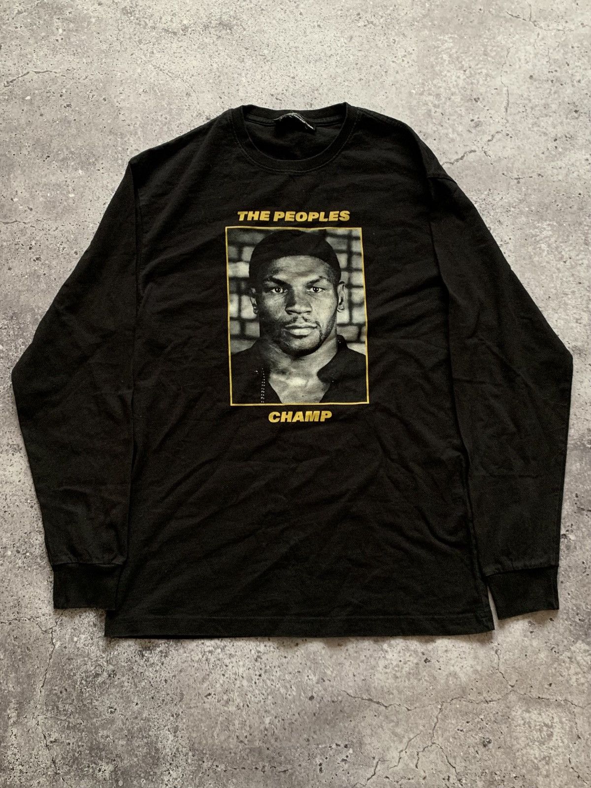 Vintage 🔥MIKE TYSON THE PEOPLE CHAMP 00’S TOUR LONG SLEEVE TSHIRT Size US M / EU 48-50 / 2 - 1 Thumbnail