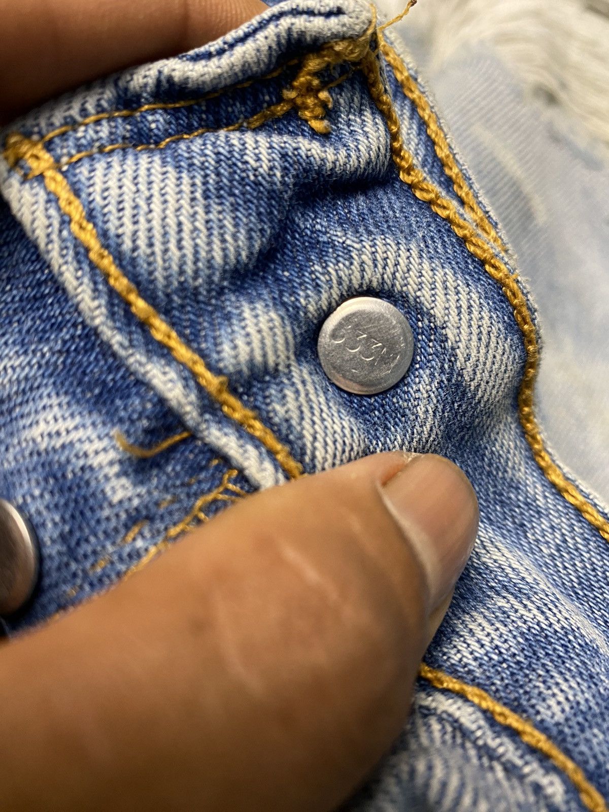 Vintage Levis 501 Size US 33 - 24 Thumbnail