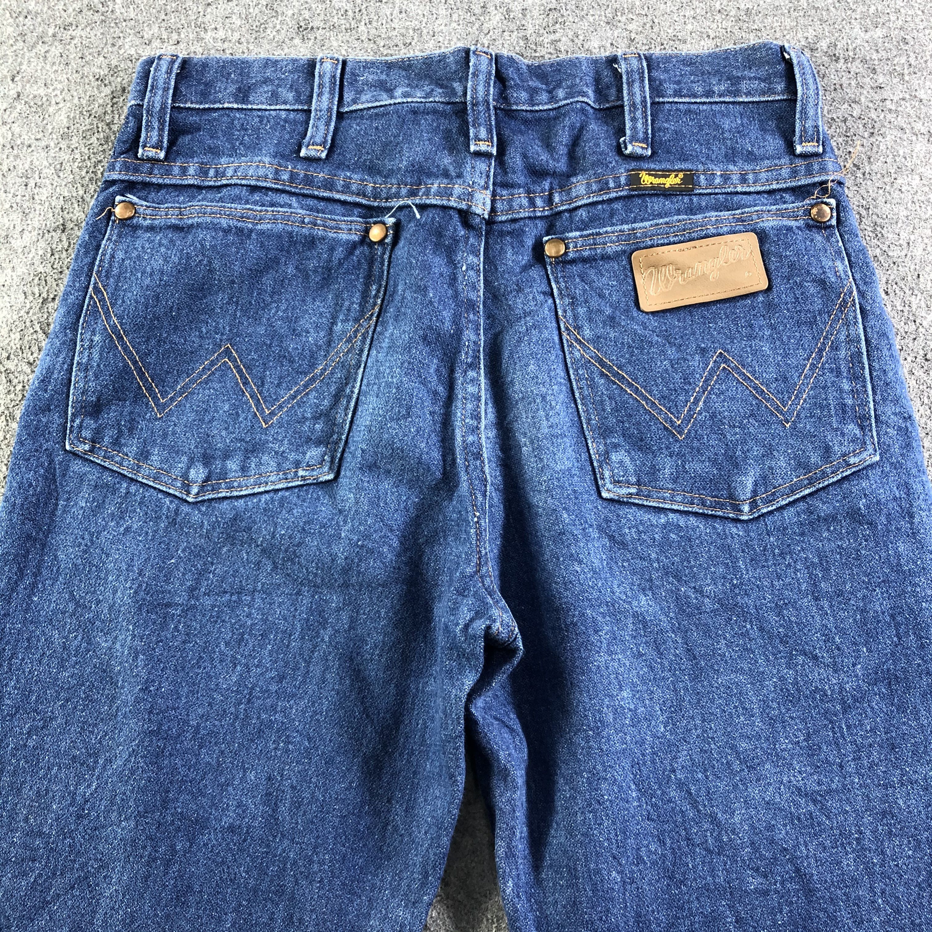 Vintage Vintage Blue Wash Wrangler Jeans-J3056 Size US 30 / EU 46 - 4 Thumbnail