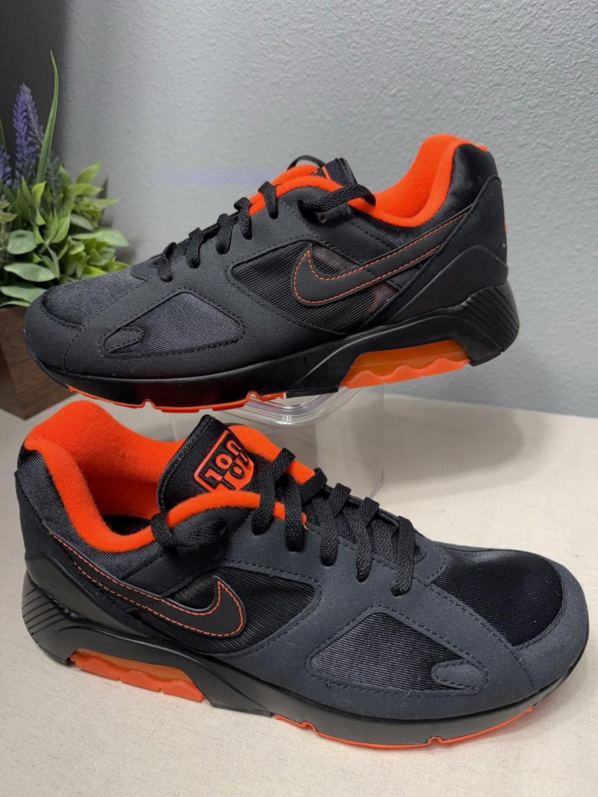 Nike FJ9259-002 Nike Air 180 Black and Hyper Crimson M Sz 10 Size US 10 / EU 43 - 2 Thumbnail