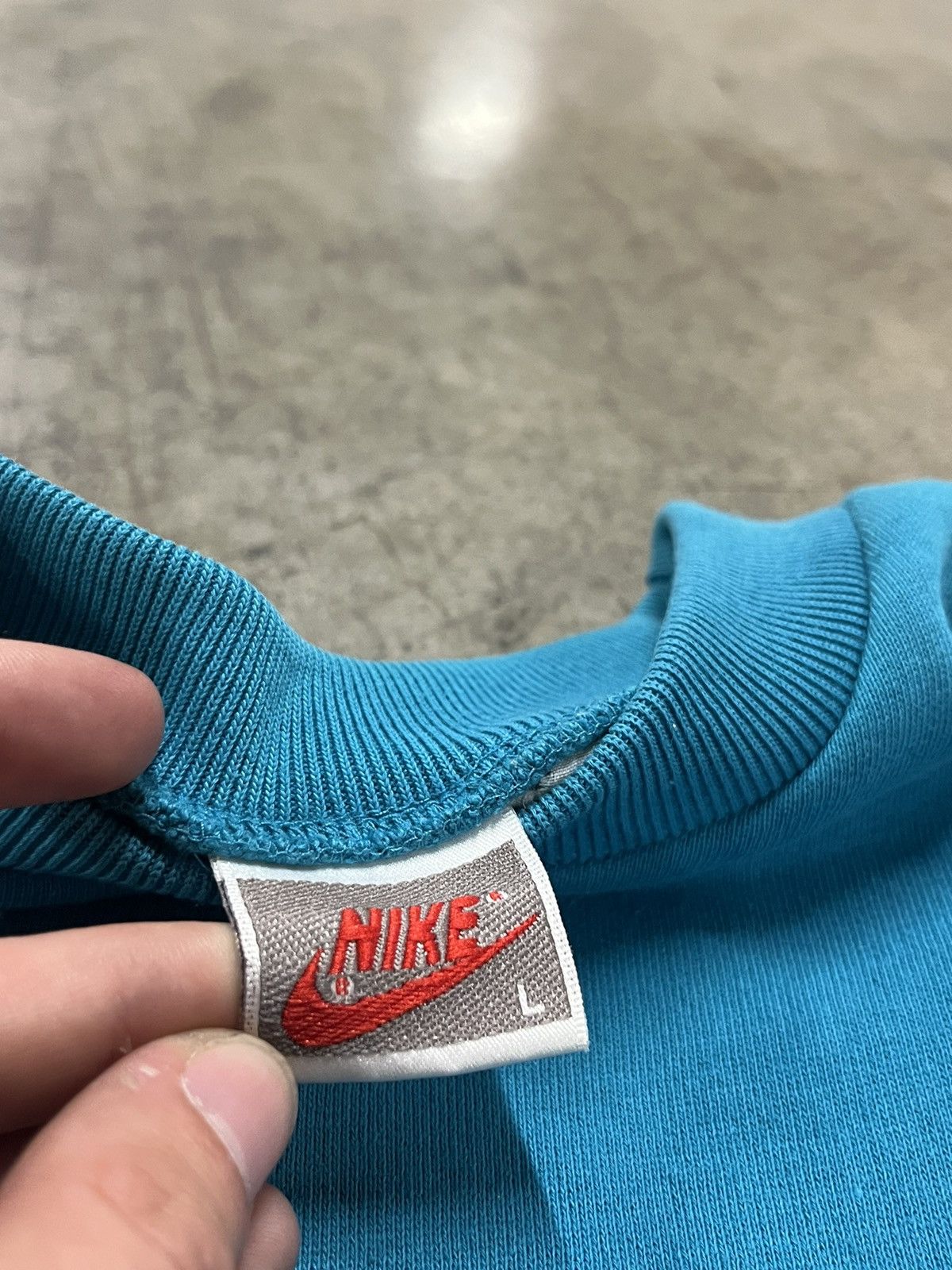 Nike × Vintage Nike Air spell out center swoosh vintage crewneck hype rare Size US L / EU 52-54 / 3 - 7 Thumbnail