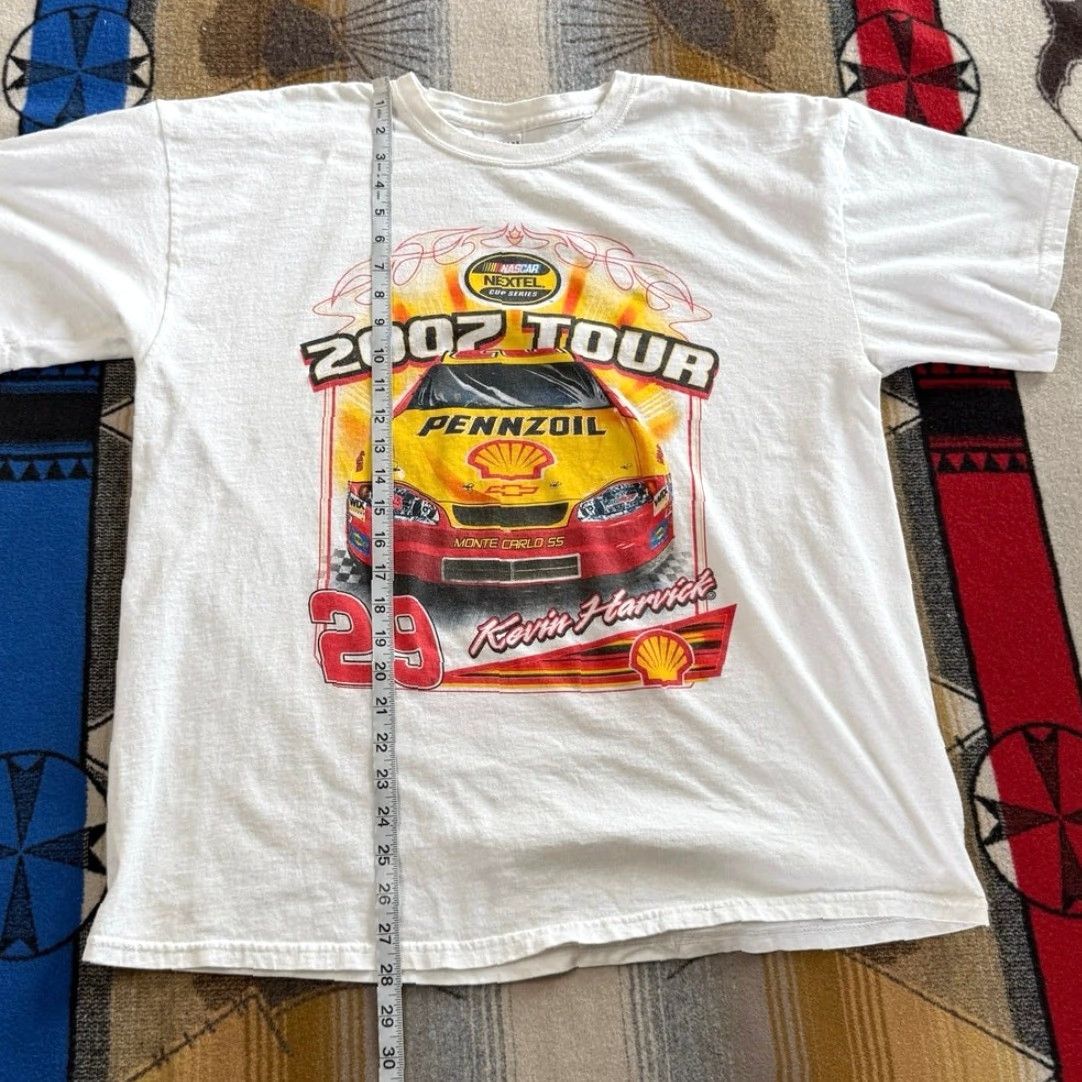 Gildan VINTAGE Kevin Harvick NASCAR T-Shirt XL White Men Short Sleeve Racing Cars Y2k 2000s Double Sided Size US XL / EU 56 / 4 - 7 Thumbnail