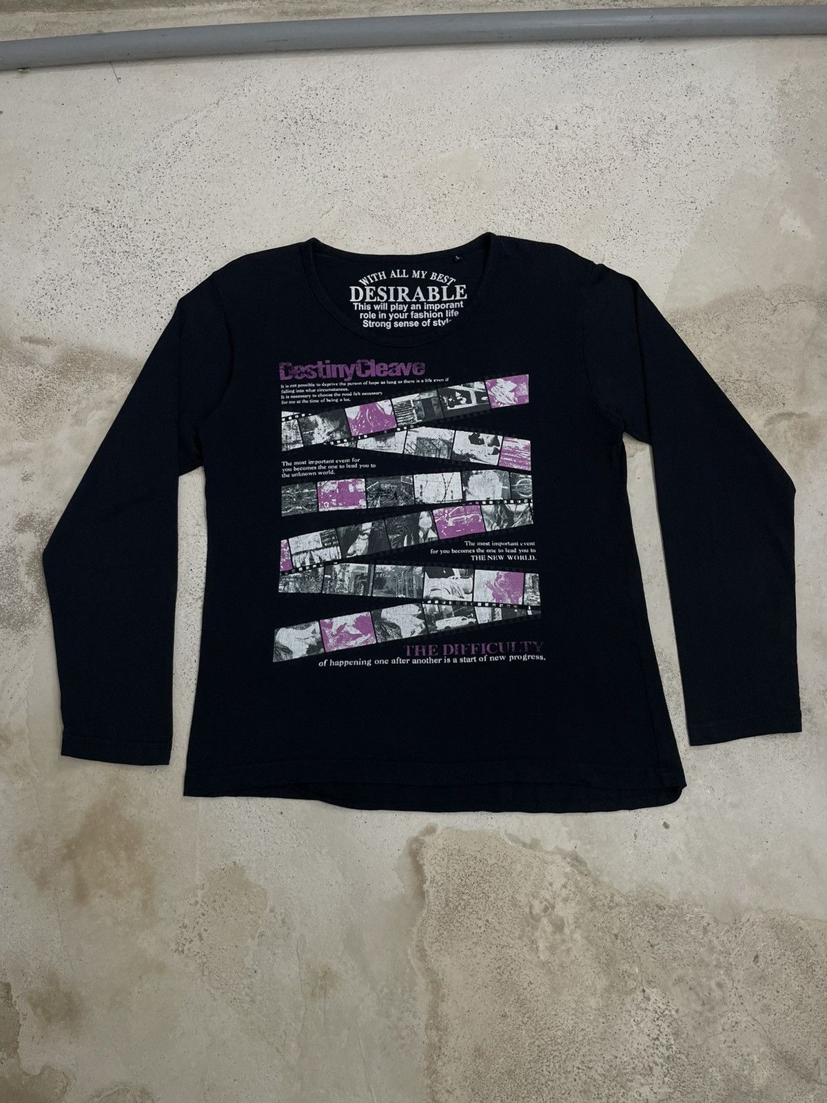 Hysteric Glamour Desirable Destiny Cleave Girl Vintage Photo Film Life Poem Size US M / EU 48-50 / 2 - 3 Thumbnail