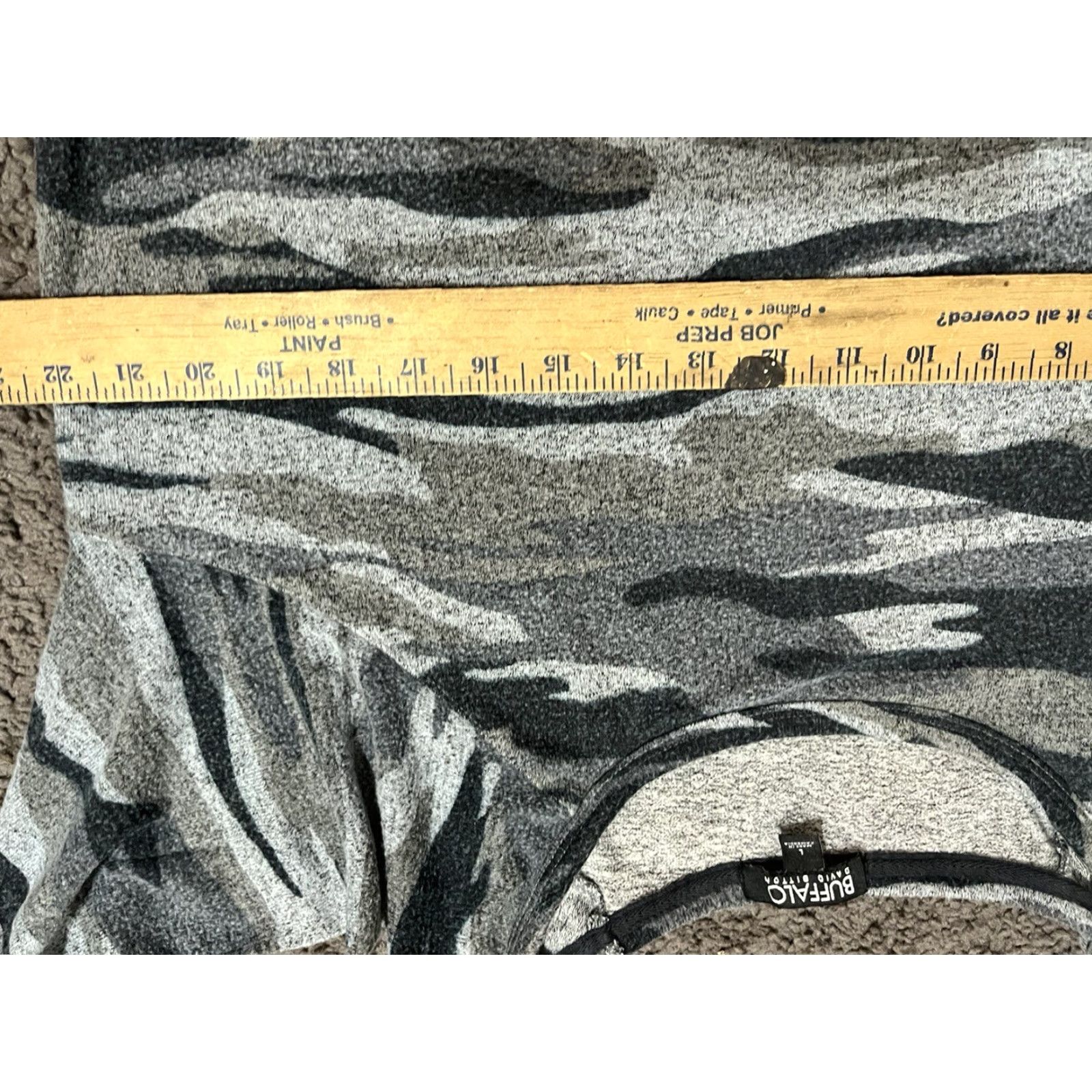 Buffalo David Bitton Buffalo by David Bitton Shirt Women’s L Camo Gray Long Sleeve Round Neck Pullover Size L / US 10 / IT 46 - 4 Thumbnail