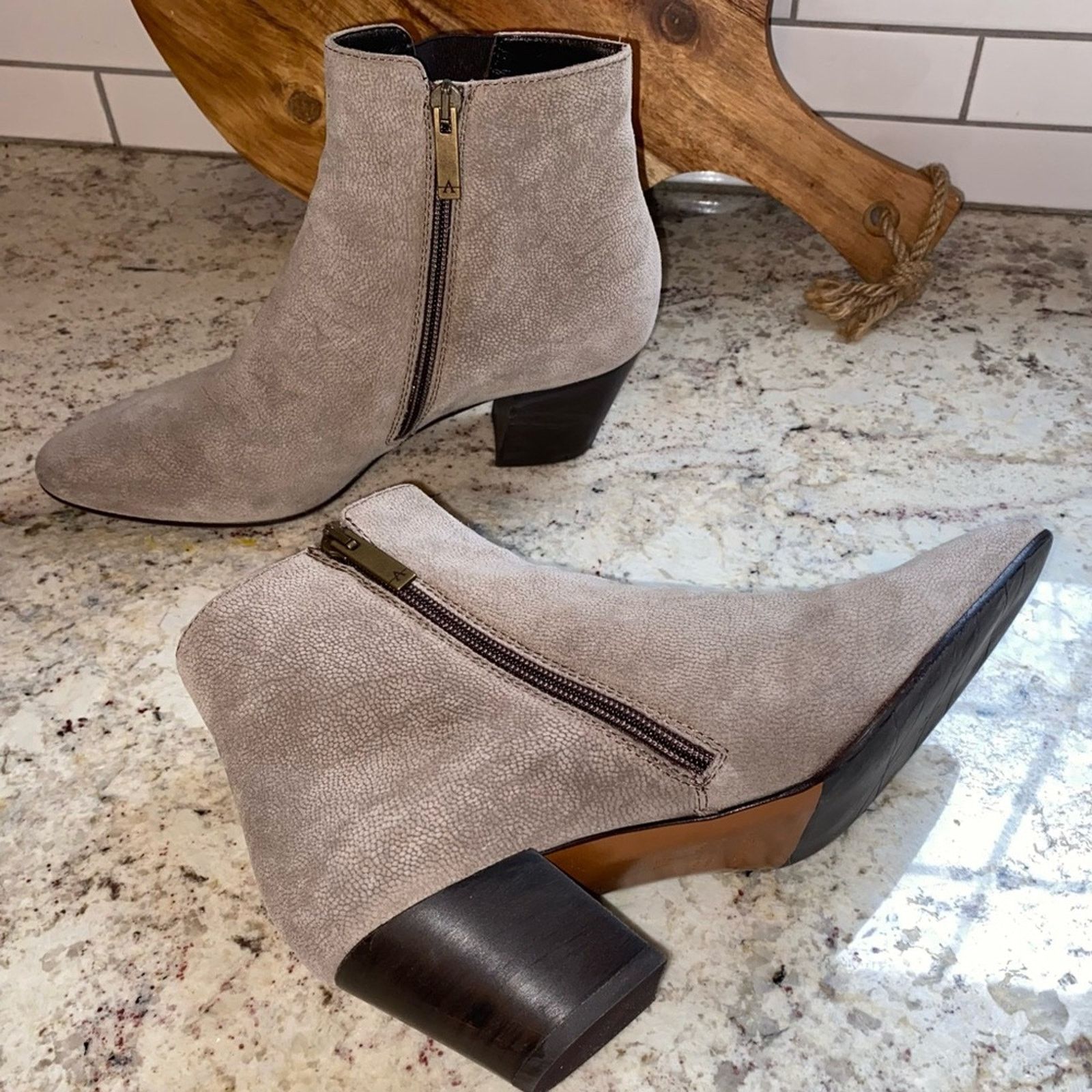 Aquatalia Aquatalia $398 Faylynn Weatherproof Suede Bootie | 8.5 EUC Size US 8.5 / IT 38.5 - 2 Thumbnail