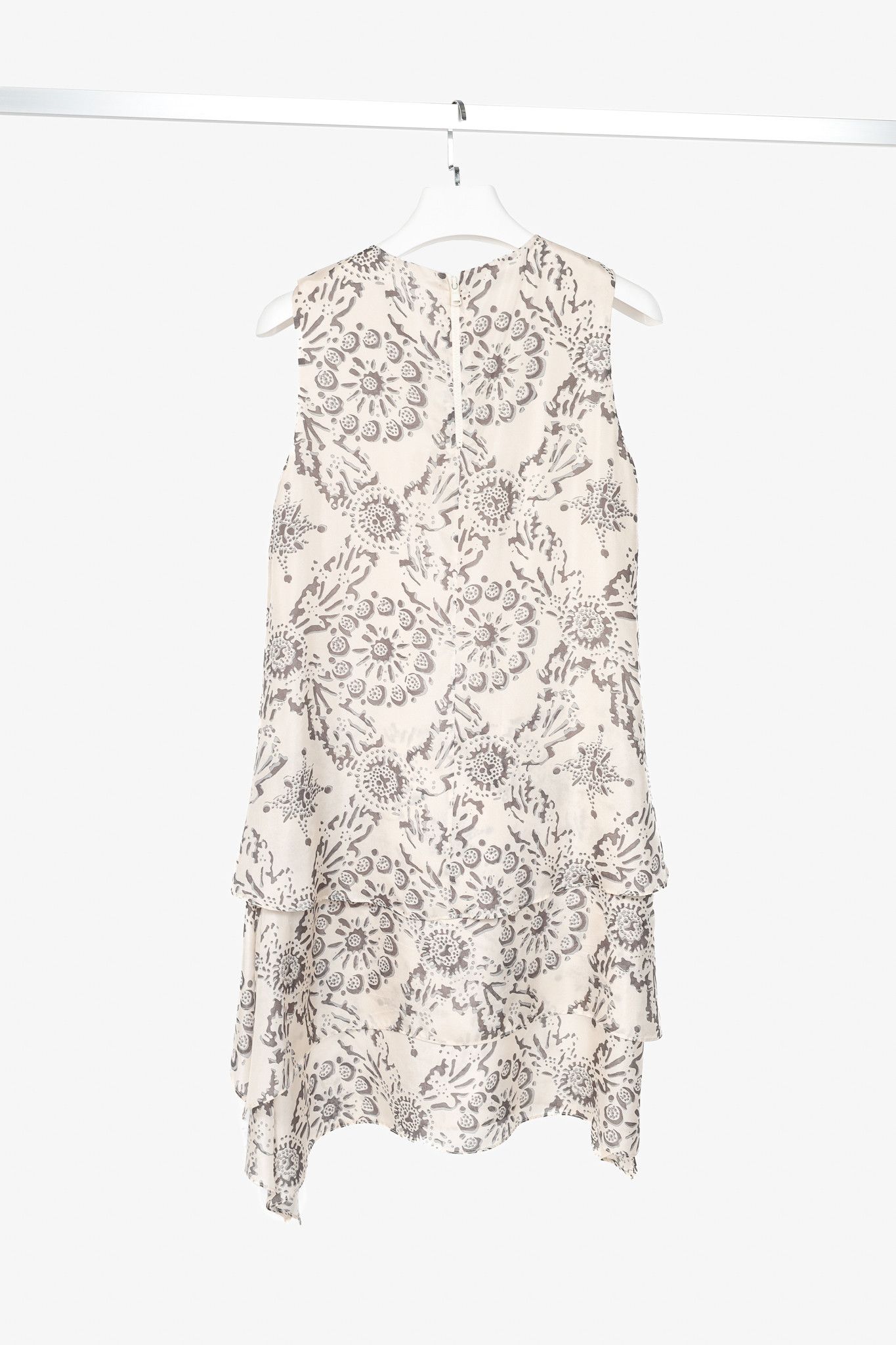Brunello Cucinelli Brunello Cucinelli SS/20 Printed Silk Tiered Mini Dress Size L / US 10 / IT 46 - 2 Thumbnail
