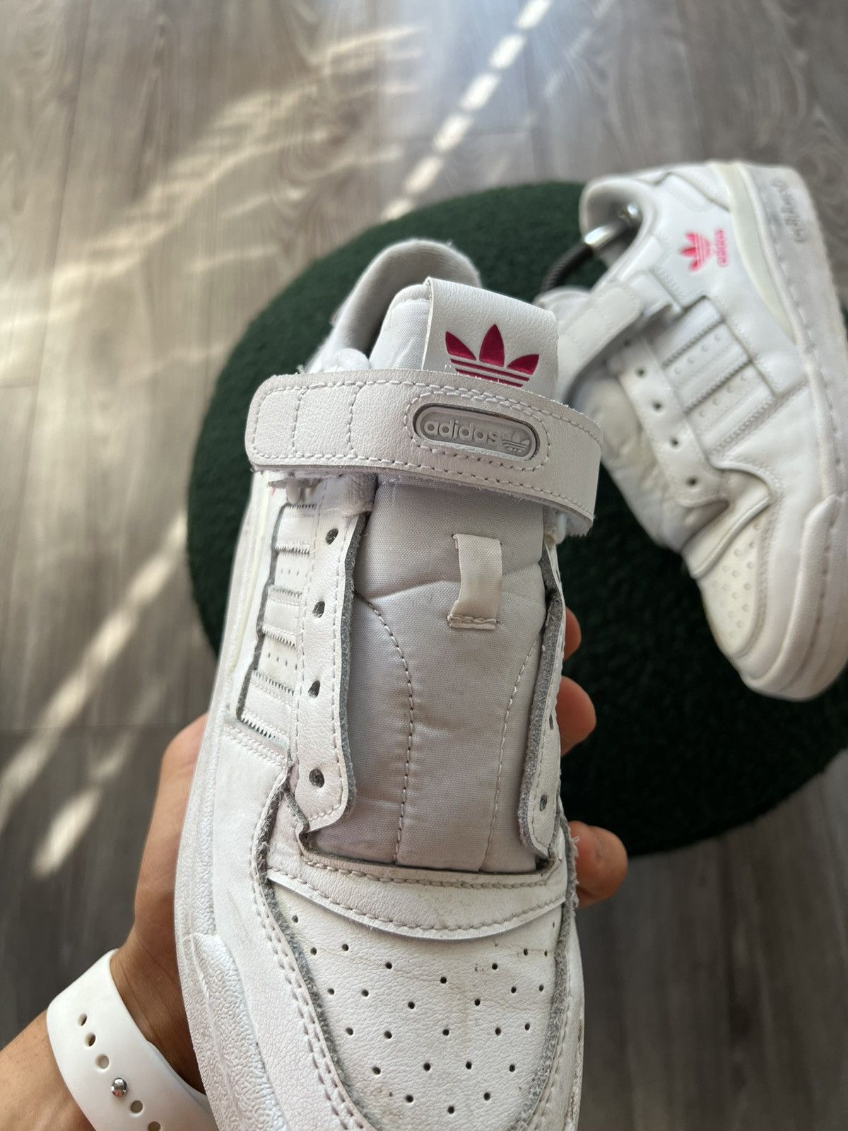 Adidas × Designer ‼️Vintage Adidas Forum Low Pink/White Sneakers‼️ Size US 7 / EU 40 - 11 Thumbnail