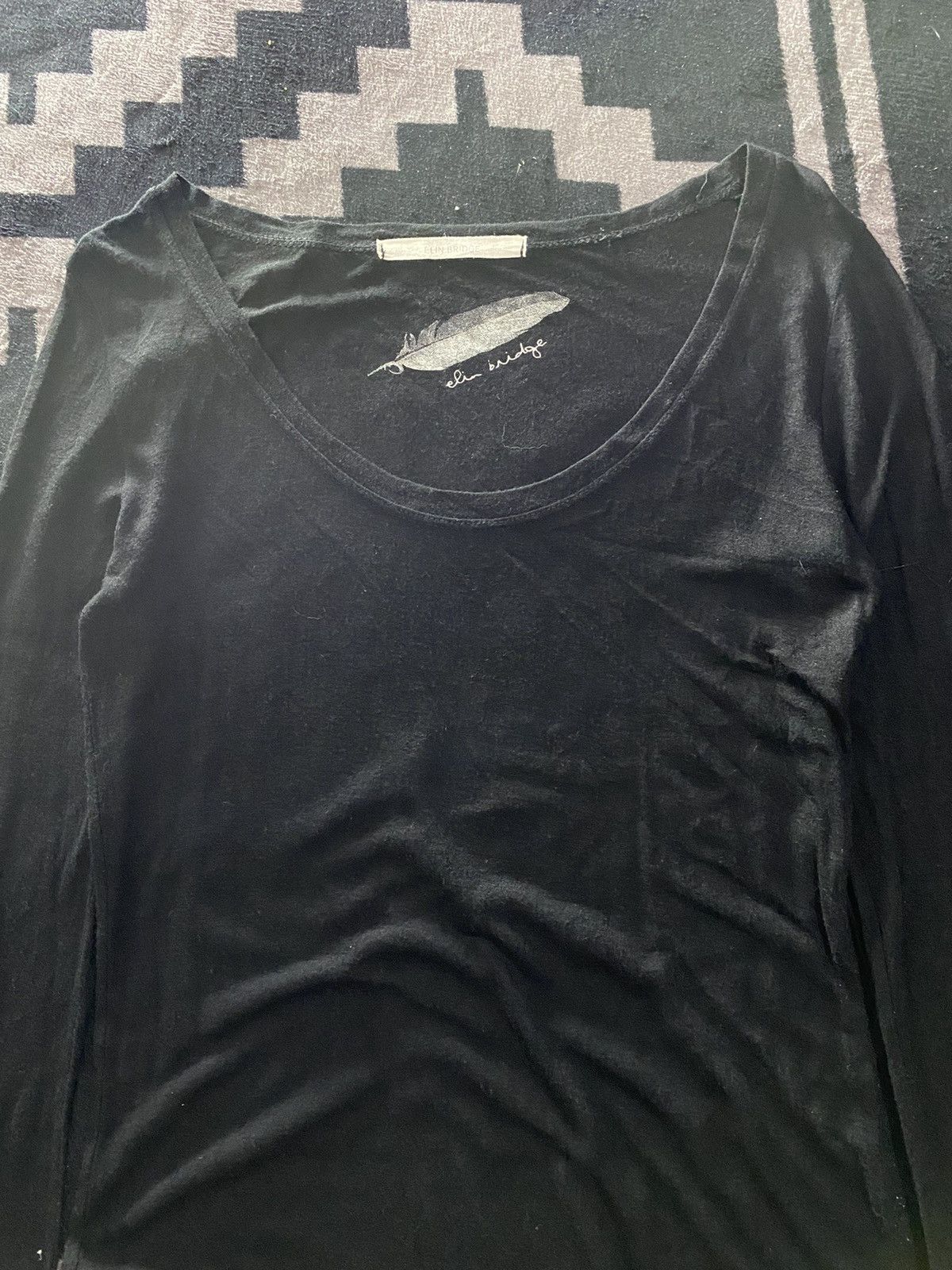 Isamu Katayama Backlash 2000s elin bridge feather longsleeve tshirt Size US M / EU 48-50 / 2 - 2 Thumbnail