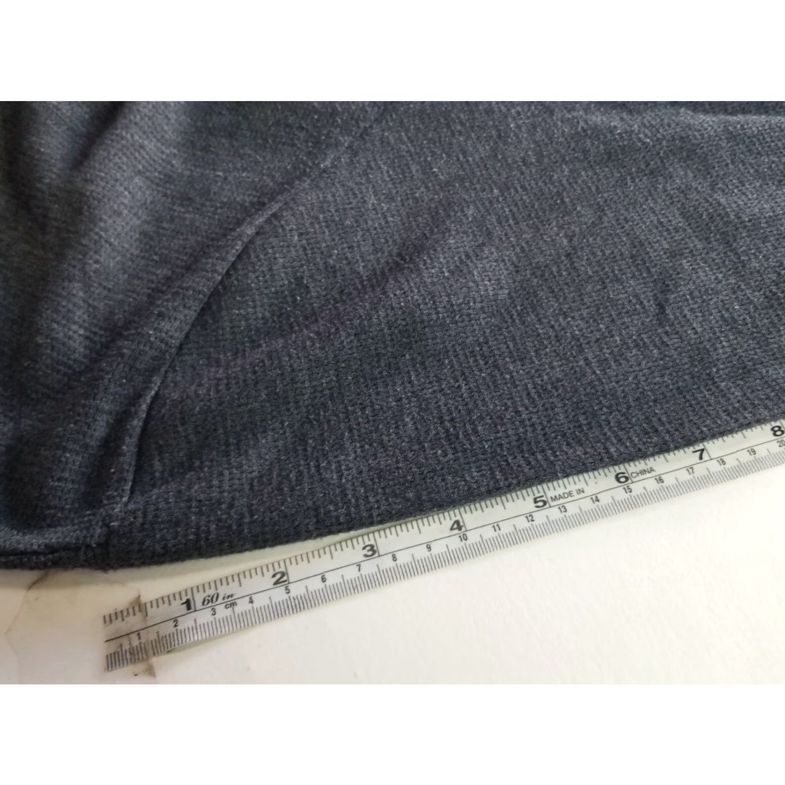Billabong Billabong Mens Shirt Long Sleeve Size L Gray Cotton Crew Neck Logo City Modern Vintage? No (ignore) Size US L / EU 52-54 / 3 - 7 Thumbnail