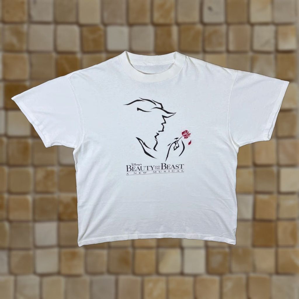 Disney VINTAGE Disney Beauty And The Beast “A New Musical” Single Stitch T-Shirt XL Men White Printable Graphic souvenir 90s 00s Shirts Womens Size US XL / EU 56 / 4 - 1 Thumbnail