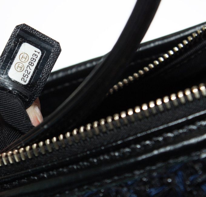 Chanel Chanel, Medium Gabrielle tweed crossbody Size ONE SIZE - 11 Thumbnail