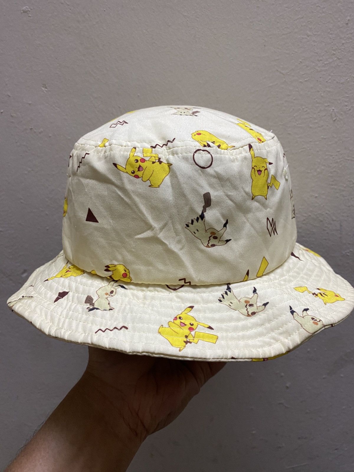 Pokemon × Vintage Pokémon Pikachu Overprint Bucket Hat Size ONE SIZE - 1 Thumbnail