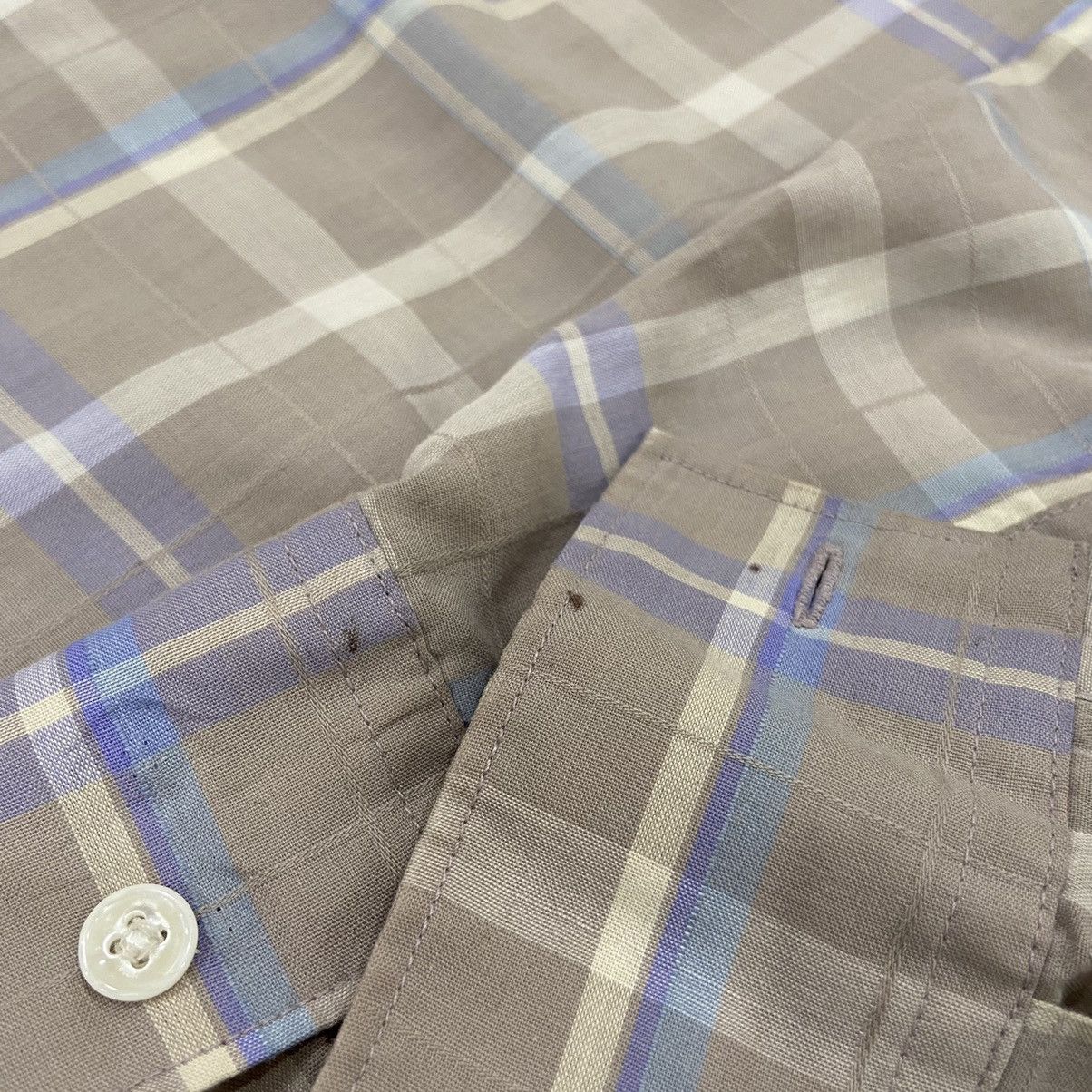Vintage Vintage 1990s Plaid Button-up Shirt Size US S / EU 44-46 / 1 - 7 Thumbnail