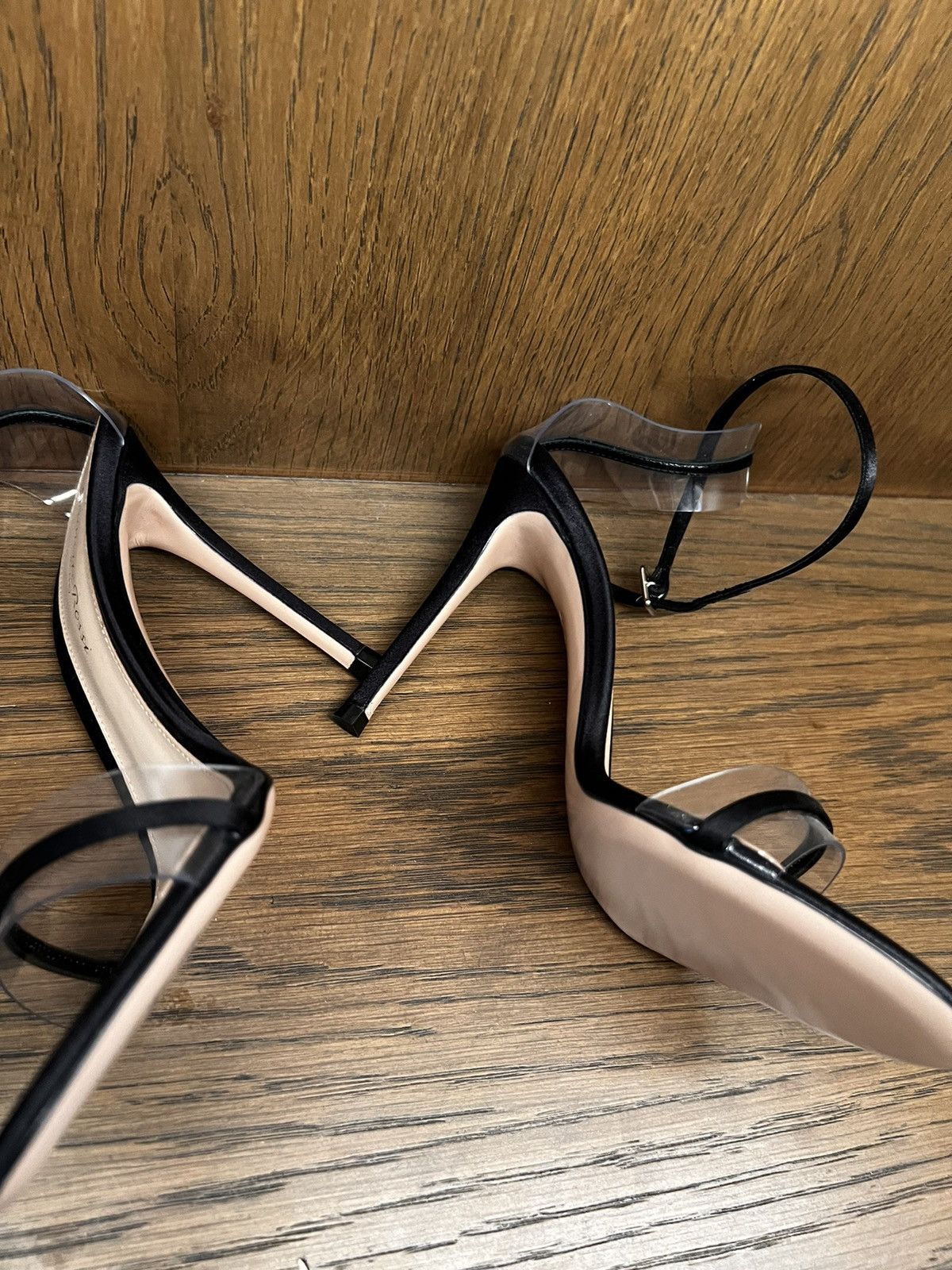 Gianvito Rossi Strappy stiletto Size US 6.5 / IT 36.5 - 9 Thumbnail