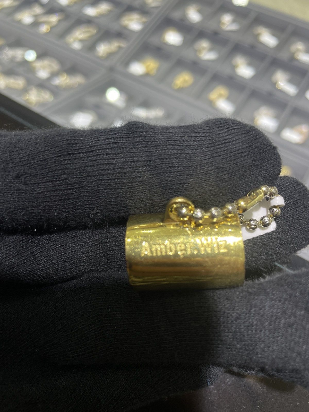Other Wiz Khalifa/Amber Rose Blunt cutter Size 34 - 7 Thumbnail