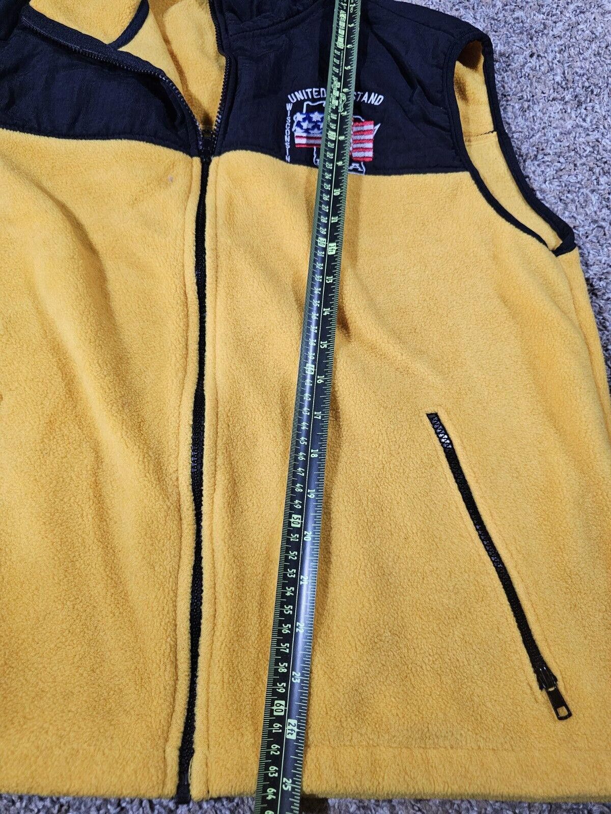 Designer United We Stand Wisconsin USA yellow Fullzip vest LARGE Size US L / EU 52-54 / 3 - 5 Thumbnail