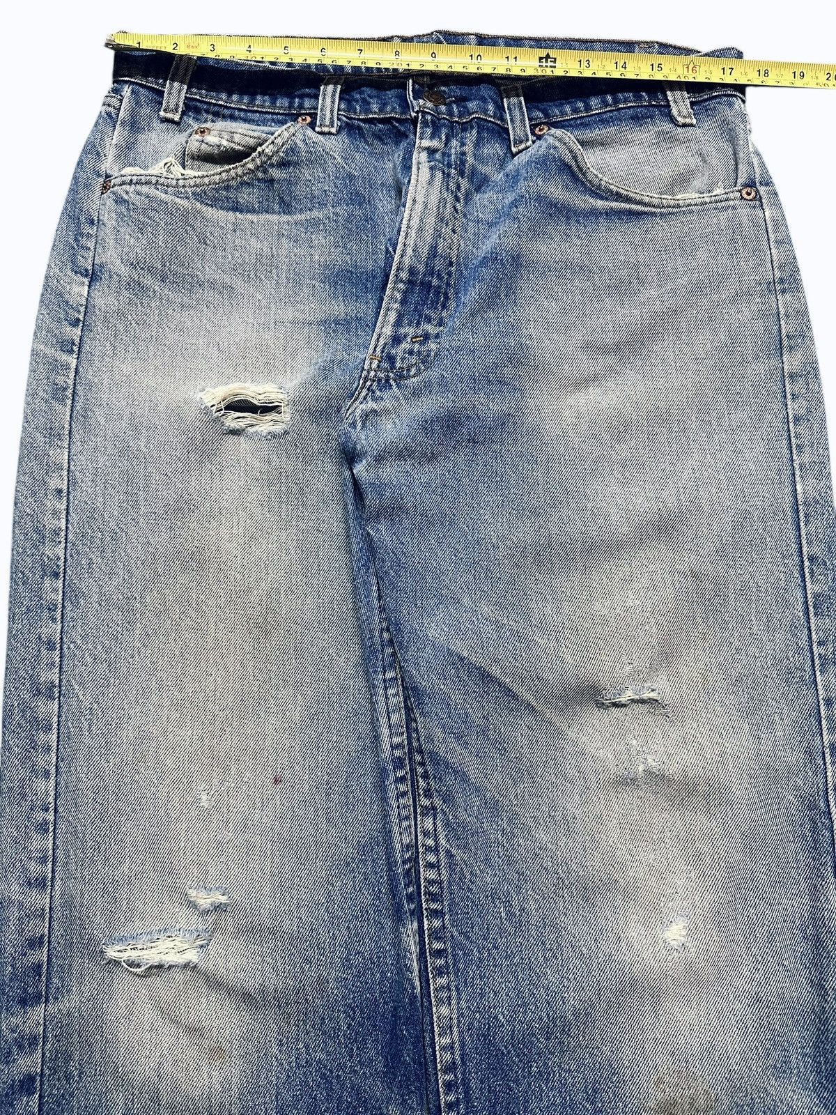 Levi's Vintage Levi's 505 Faded Wash With Loose Style Baggy Size US 35 - 14 Thumbnail
