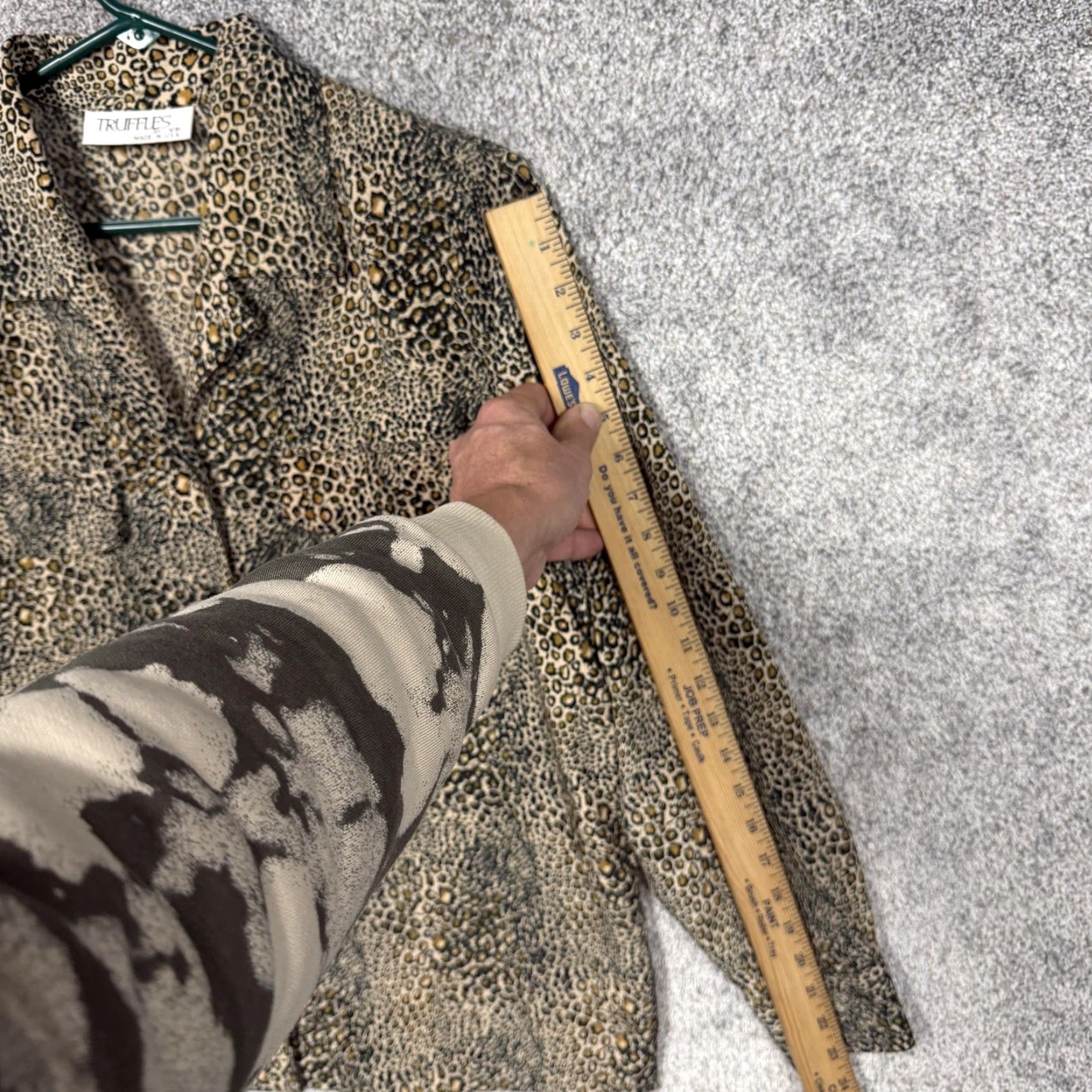 Vintage VINTAGE Truffles by YB Leopard Blouse 2XL Women's Casual Shirt Button Front Collared 80s 90s Boho Retro USA Size XXL / US 16-18 / IT 52-54 - 3 Thumbnail