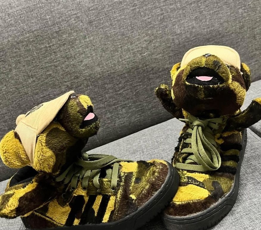 Adidas × Jeremy Scott RARE Adidas x Jeremy Scott camo teddy shoes Size US 5.5 / EU 38 - 5 Thumbnail