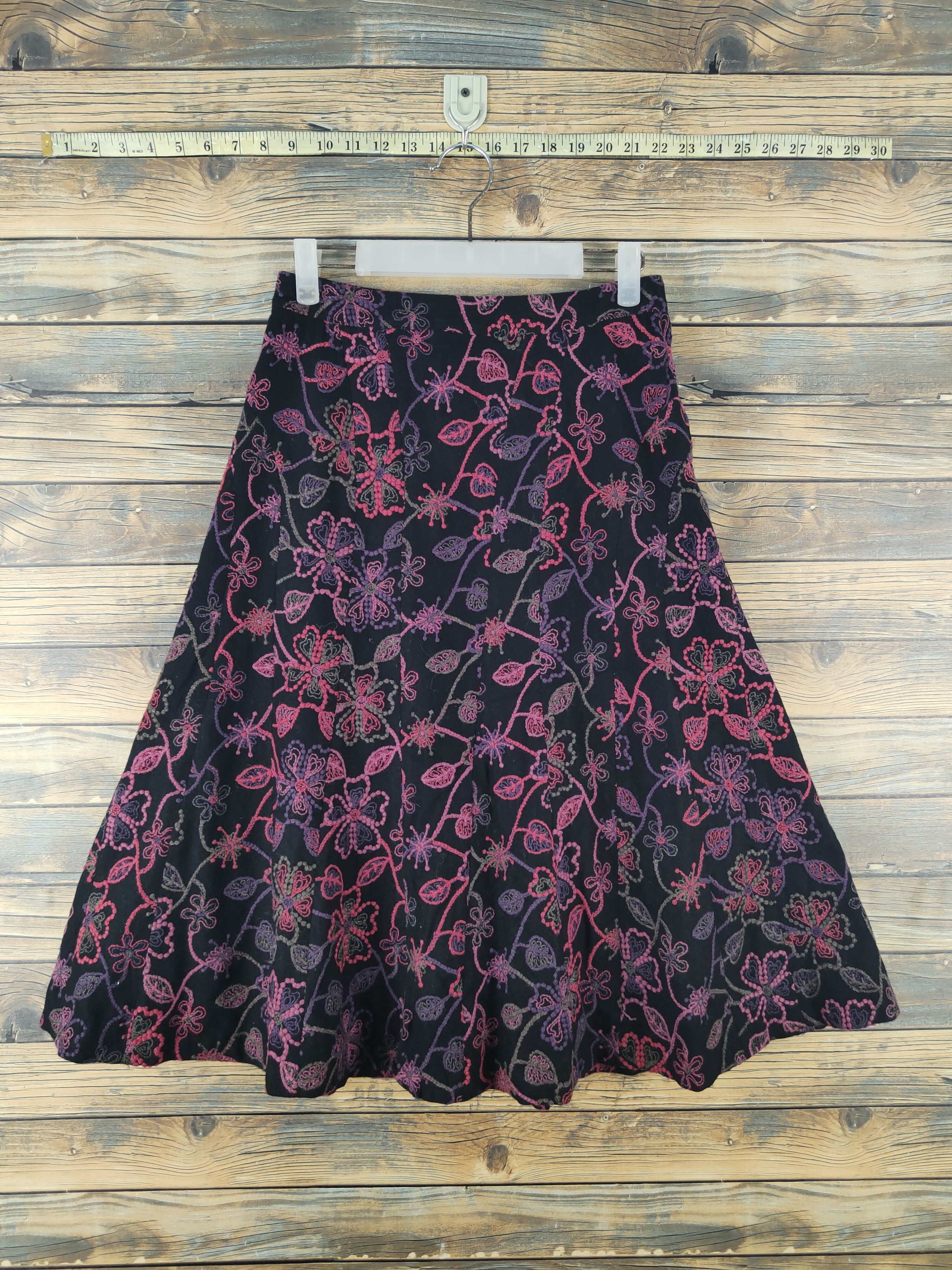 Japanese Brand × Vintage Joli & Grondall Black Pink Midi Skirts #W1755 Size 26" / US 2 / IT 38 - 1 Thumbnail