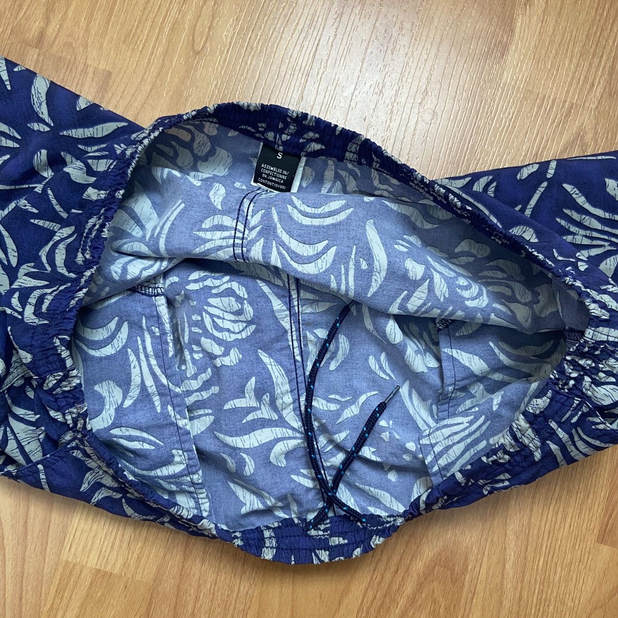 Patagonia Patagonia Men’s Floral Allover Print Shorts Size Med/ Large Size US 34 / EU 50 - 5 Thumbnail