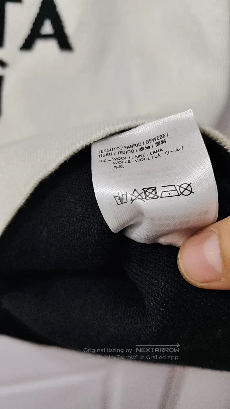 Balenciaga Balenciaga Seven Languages Sweater Size US M / EU 48-50 / 2 - 5 Thumbnail